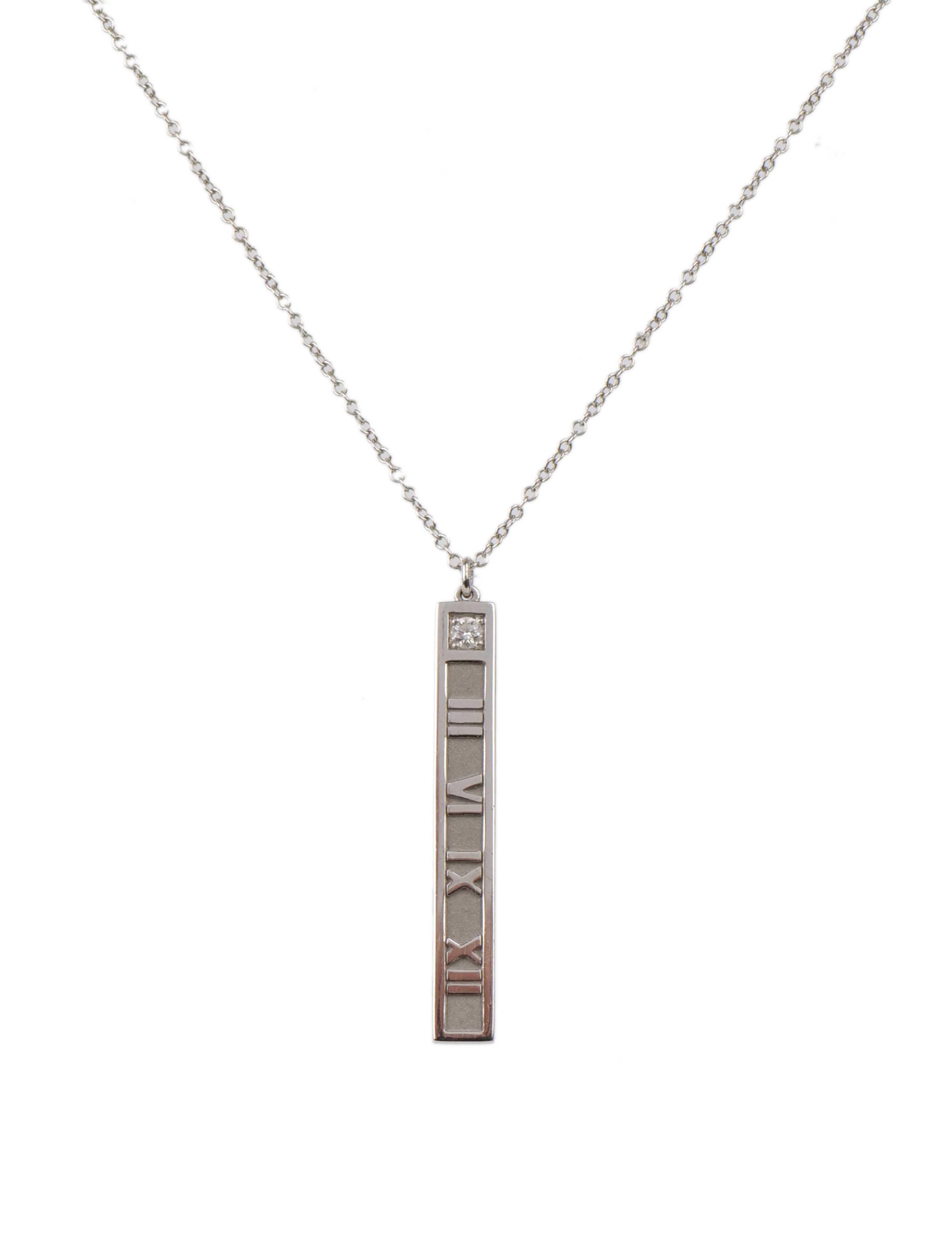 Tiffany roman deals numeral pendant