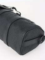 Louis Vuitton Black Keepall Bandoulière 25 Bag