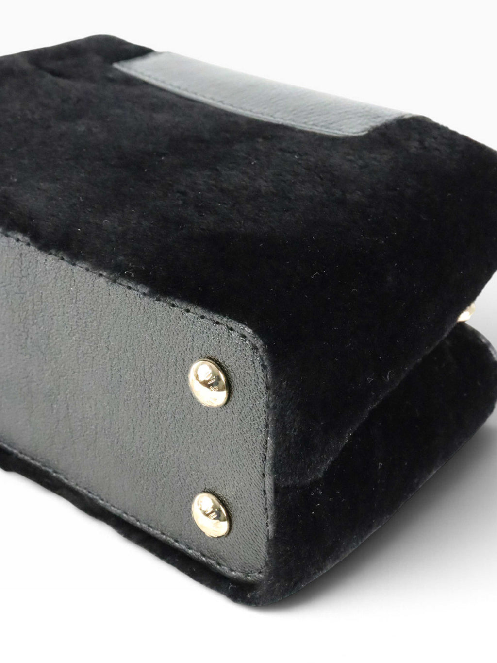 Louis Vuitton Black Sherling Mini East West Capucines
