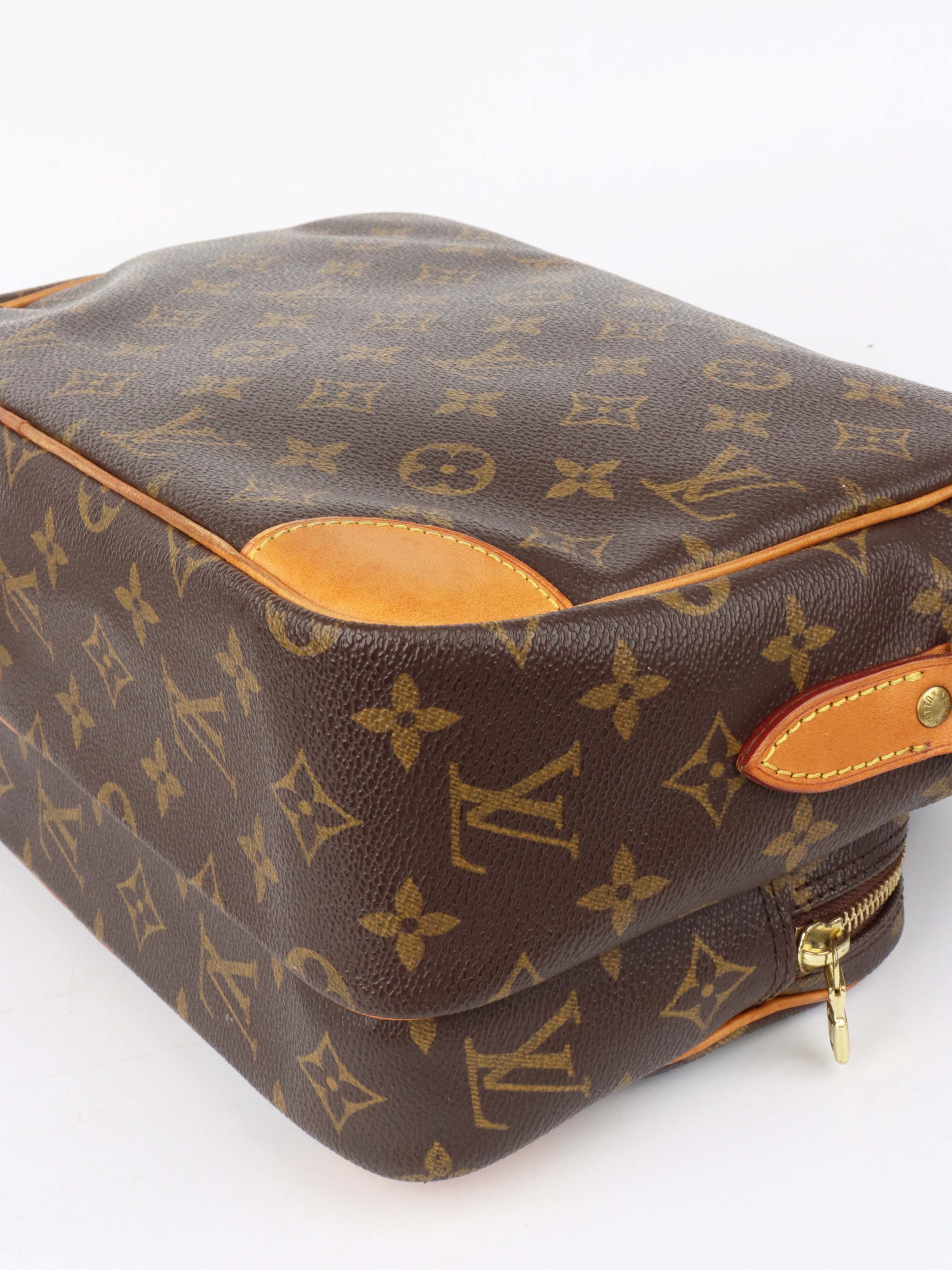 Louis Vuitton Monogram  Nile Messenger Bag.