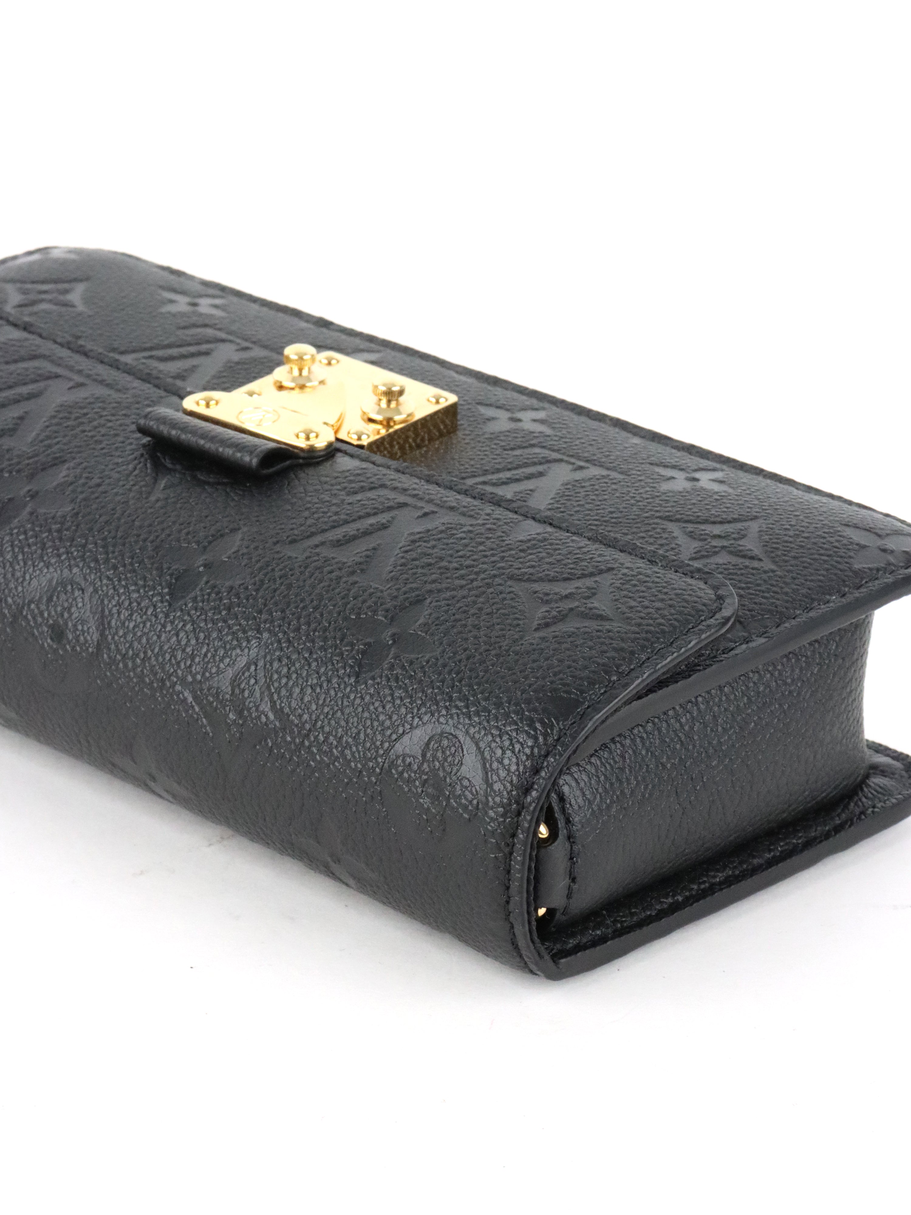 Louis Vuitton Black Métis Wallet On Chain