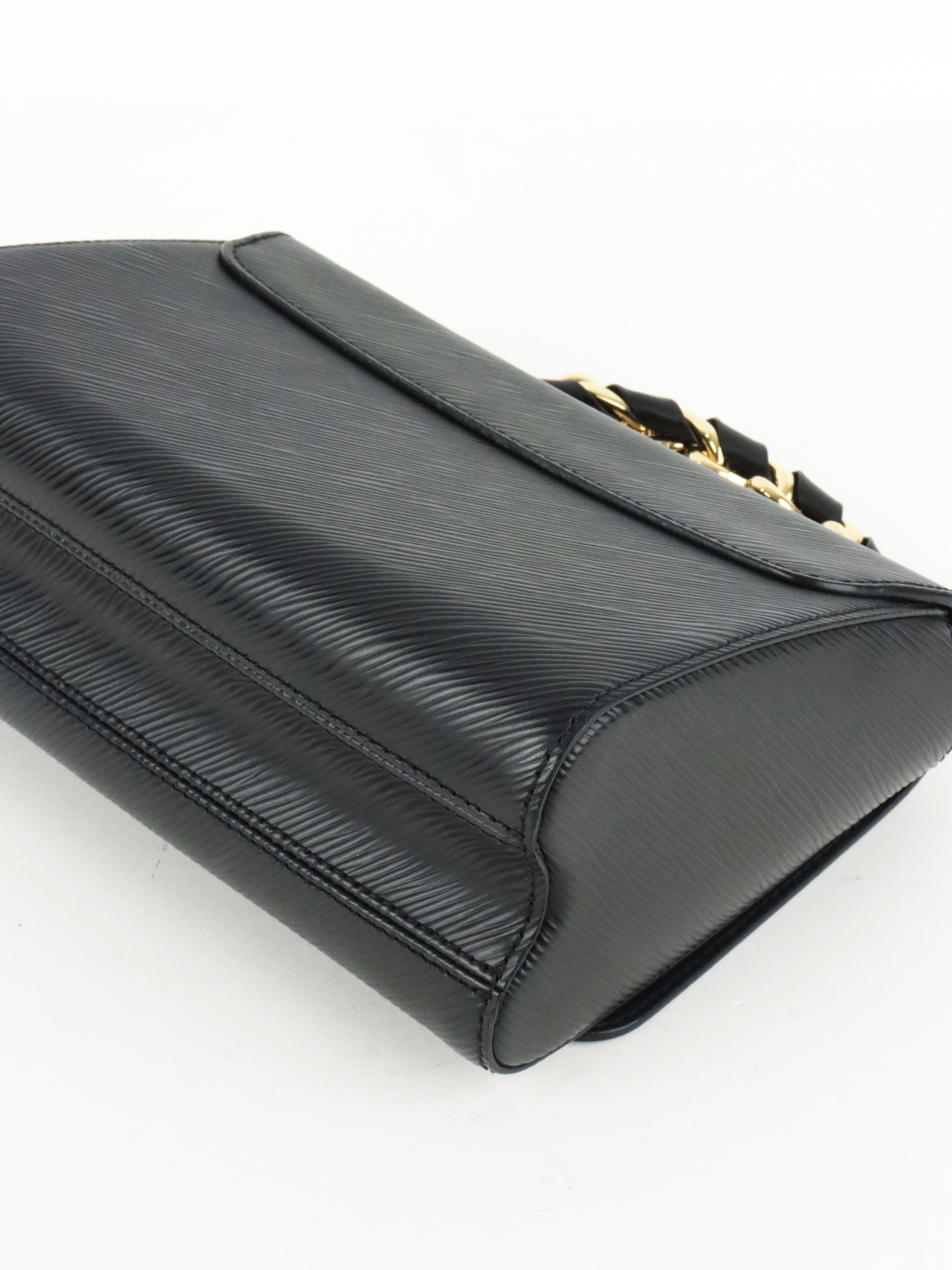 Louis Vuitton Black Epi Twist MM Chain Handle Bag