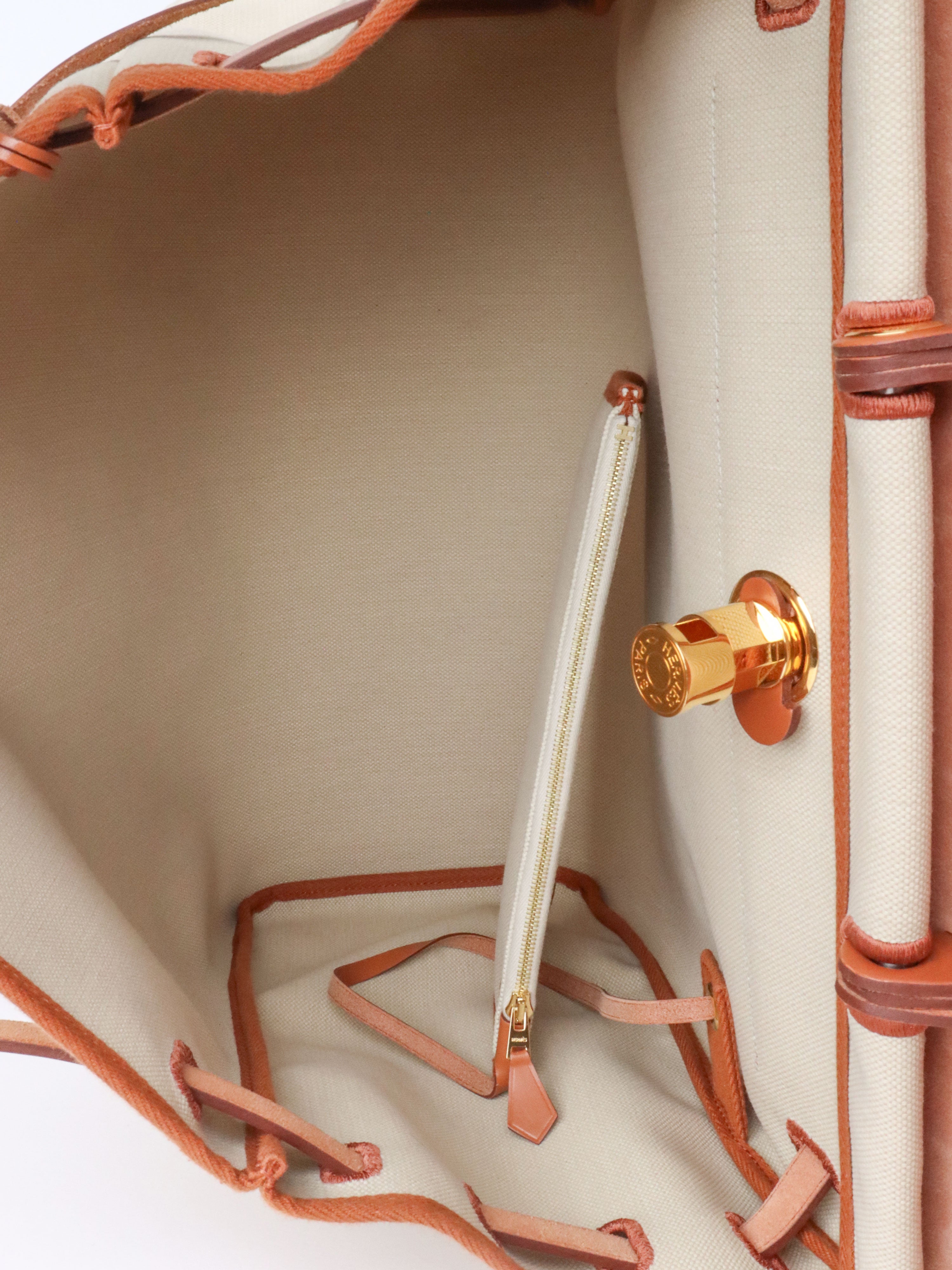 Hermes Ecru/ Beige/ Fauve Herbag Messenger 39 Bag U Stamp