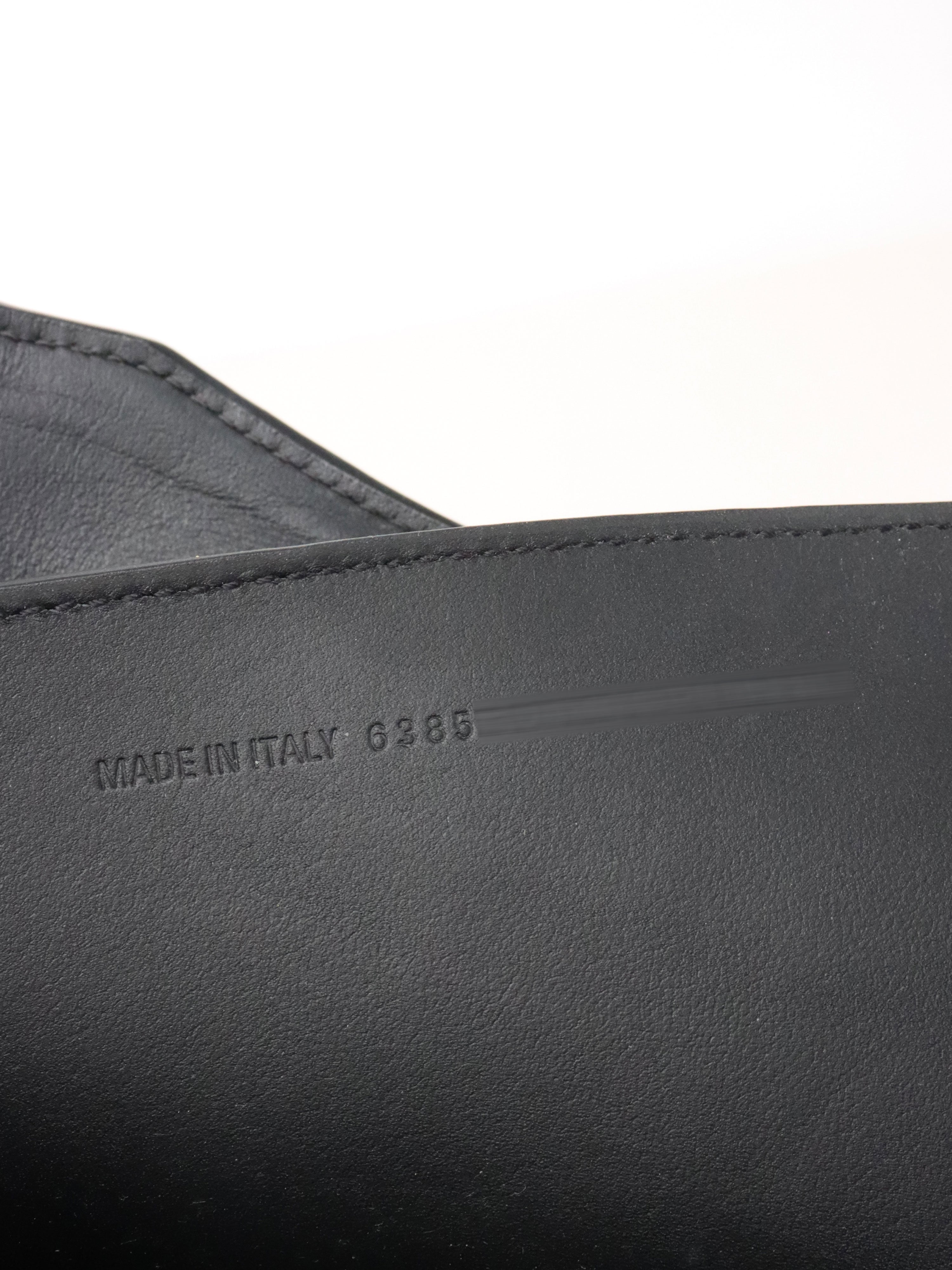 Balenciaga Black Matte Medium Neo Classic Bag