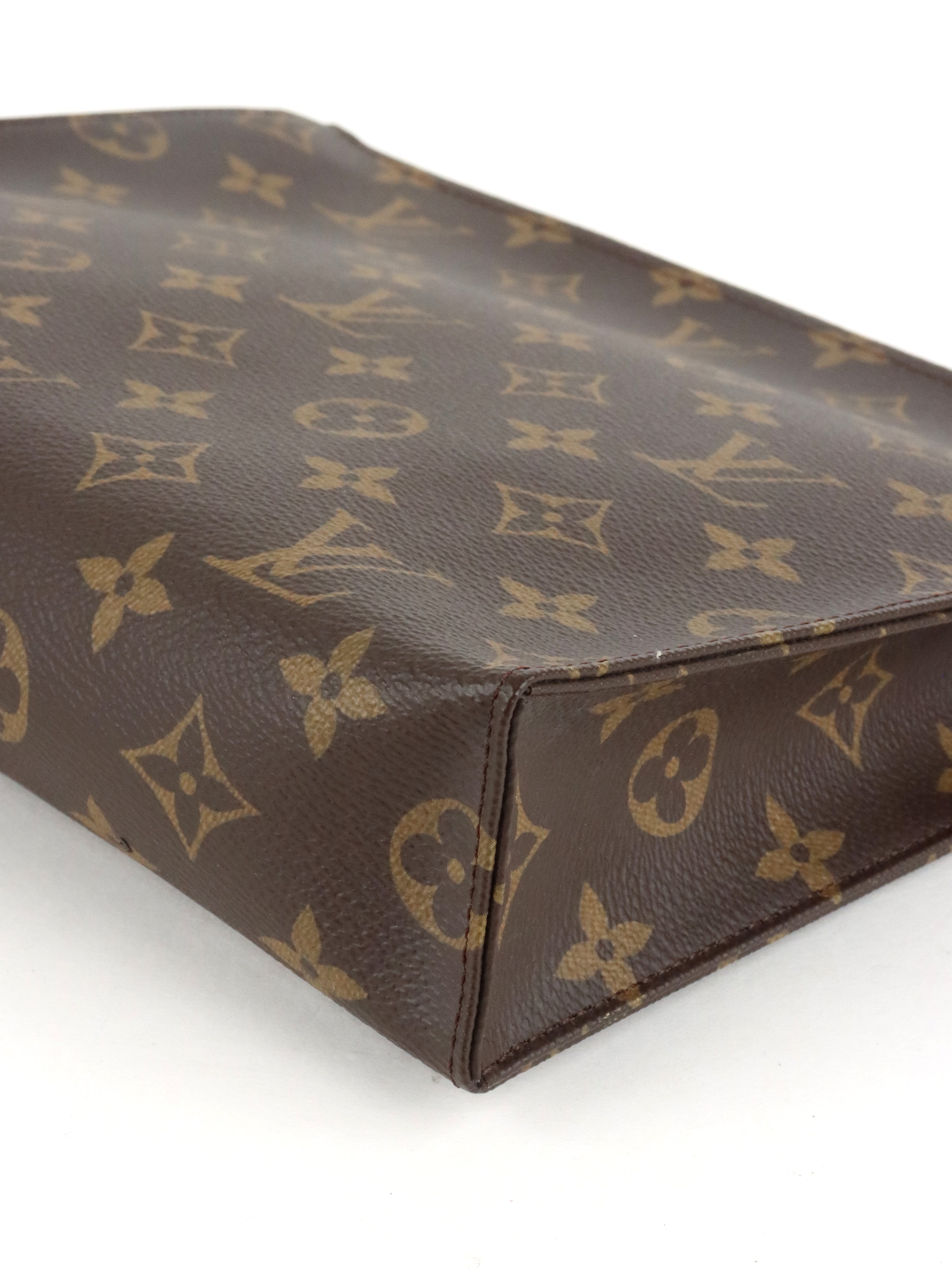 Louis Vuitton Poche Toilette GM