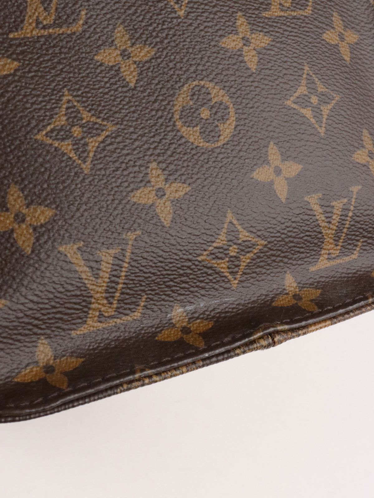 Louis Vuitton Monogram OnTheGo GM