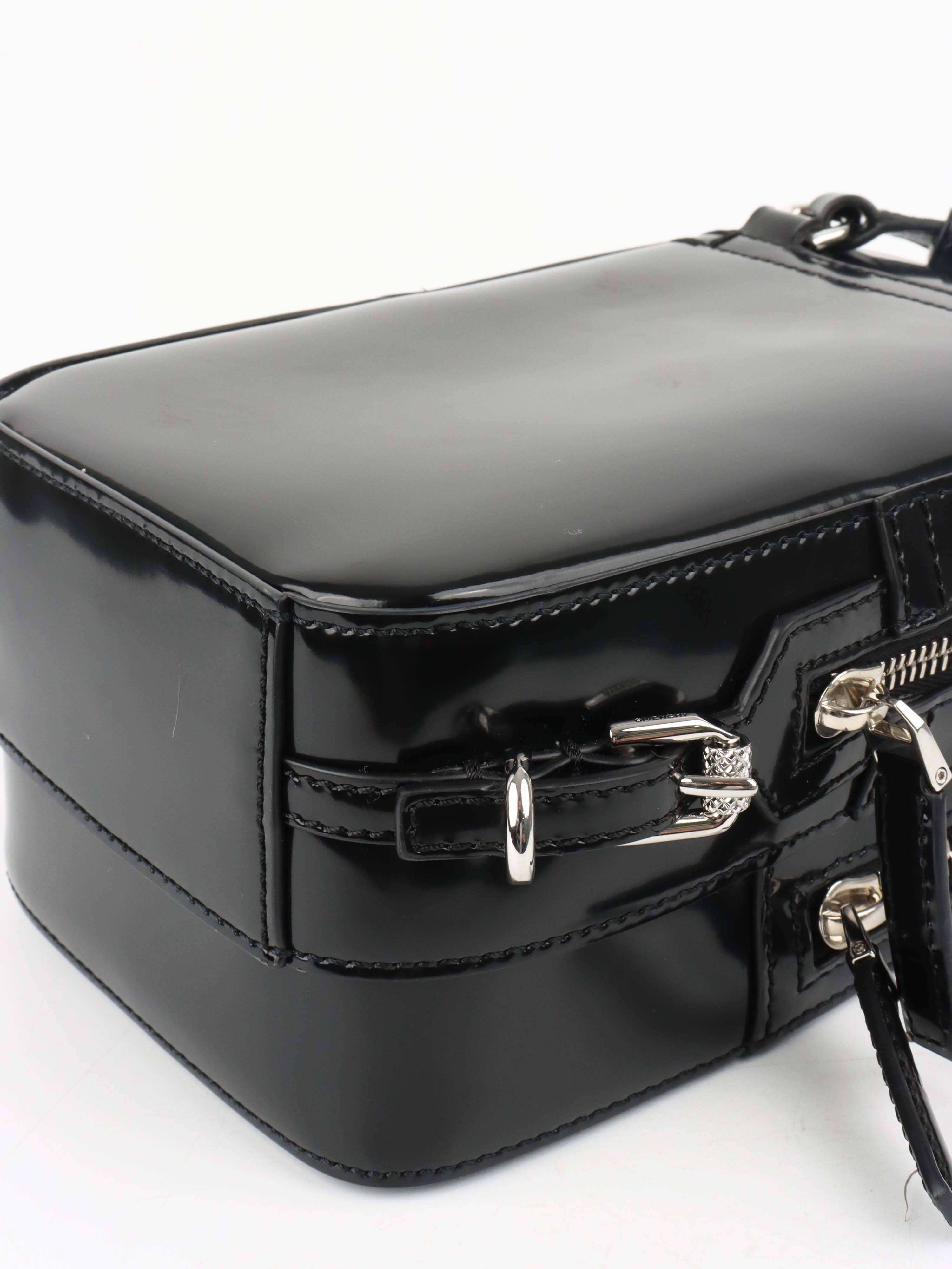 Givenchy Pandora Small Camera Bag in Patent Leather