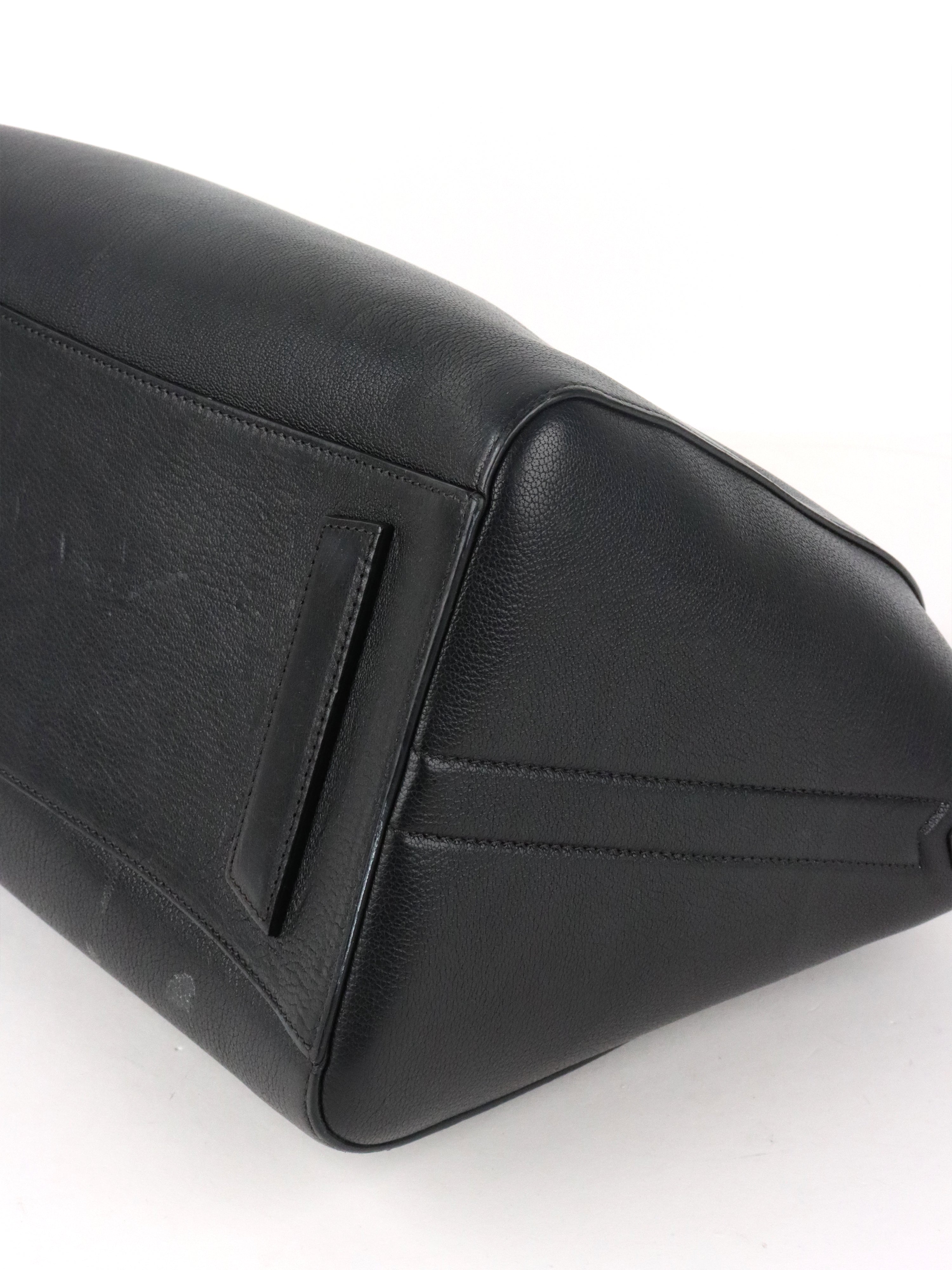 Givenchy Black Medium Antigona Bag
