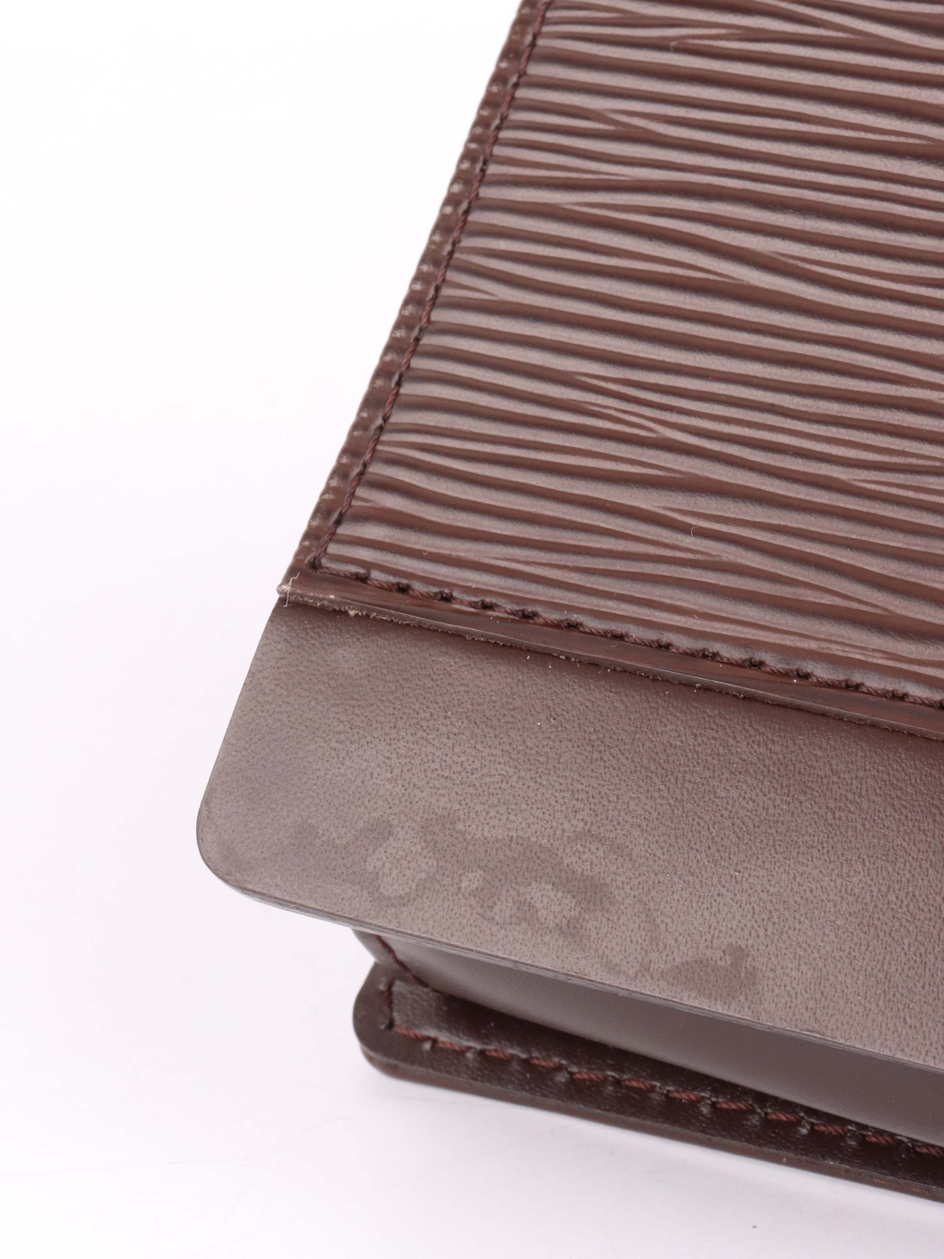 Louis Vuitton Brown Epi Leather Honfleur Clutch