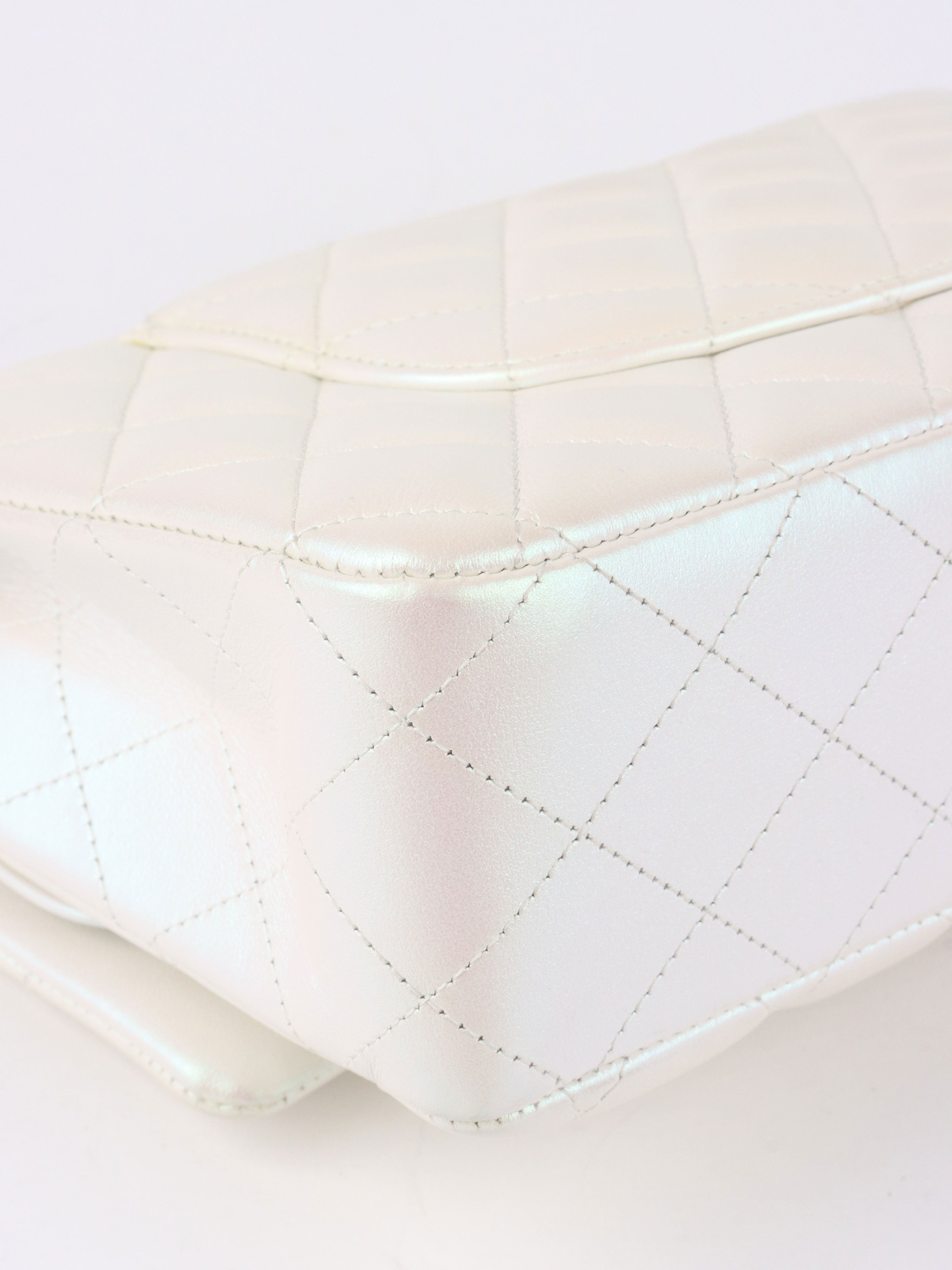 Chanel Ivory Irridecent Medium Classic Flap LGHW