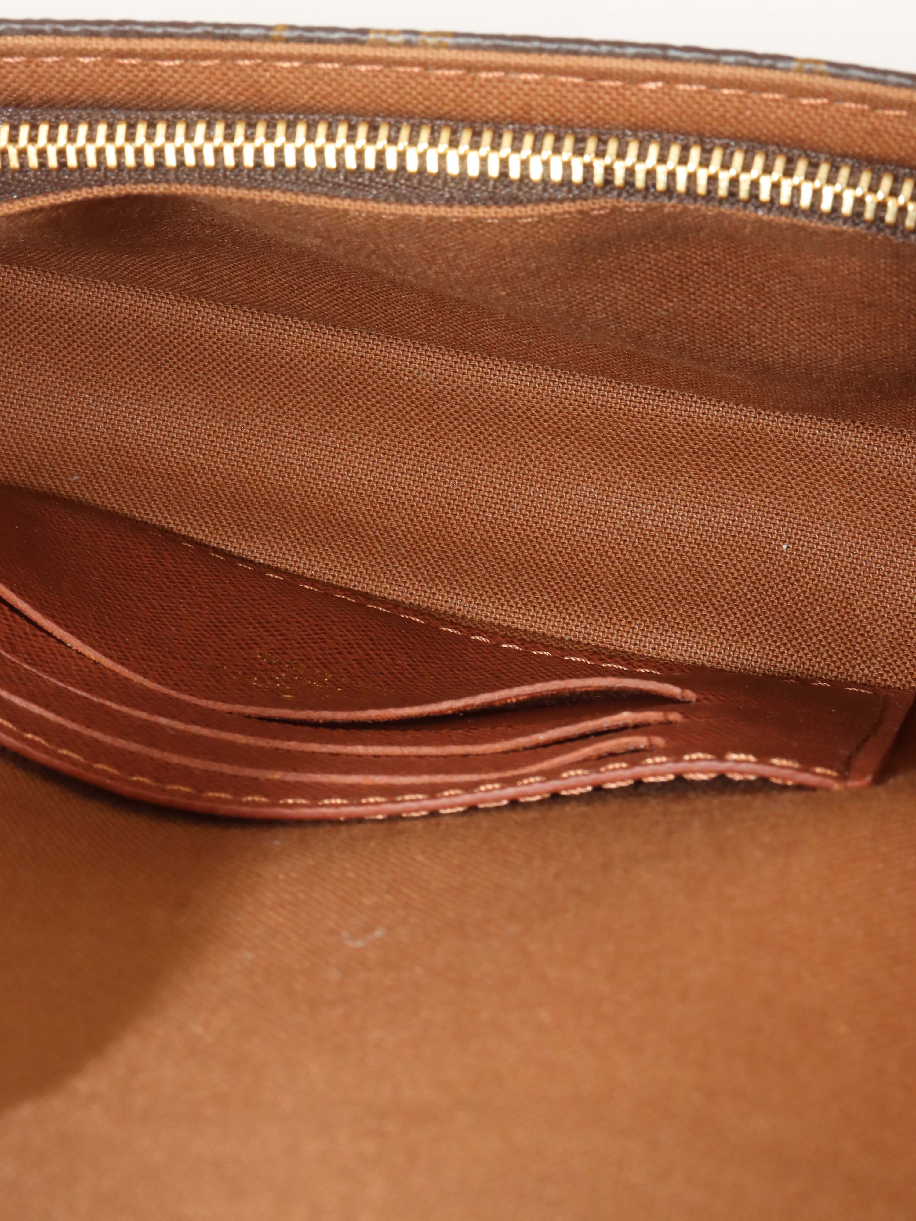 Louis Vuitton Monogram Wallet on Chain Ivy.