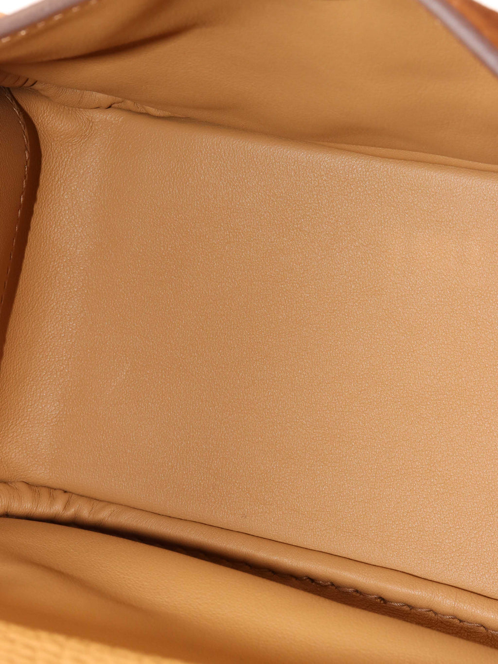 Hermes Mini Lindy Biscuit PHW.