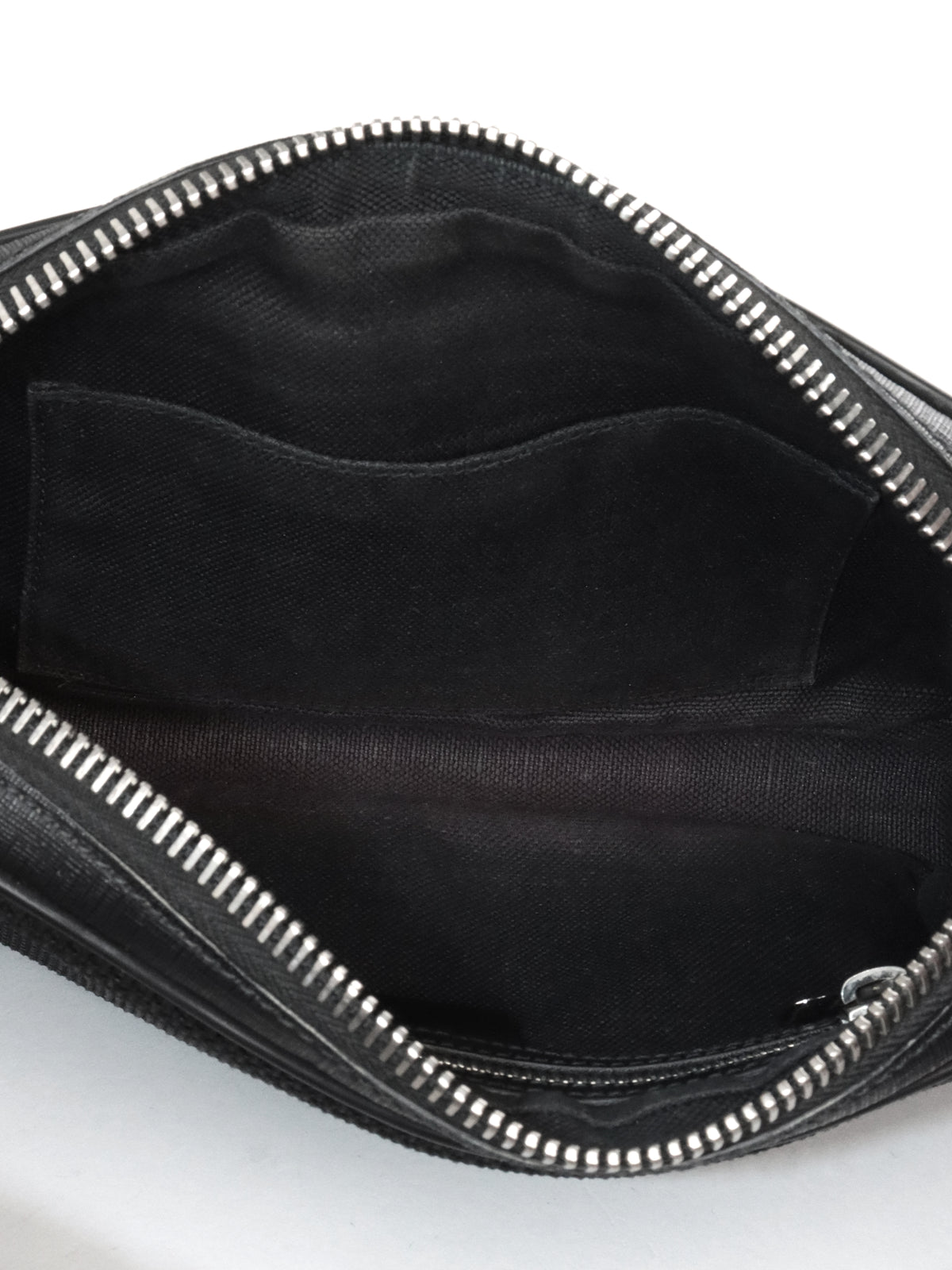 Gucci GG Supreme Tiger Print Belt Bag