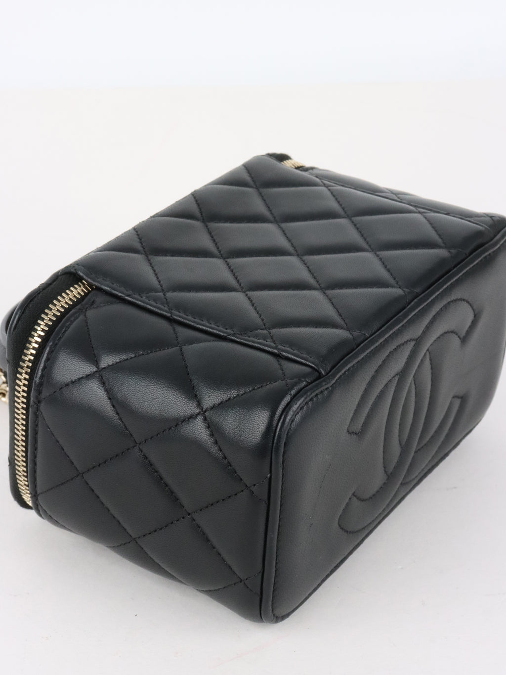 Chanel Black Lambskin Vanity Case with Handle LGHW