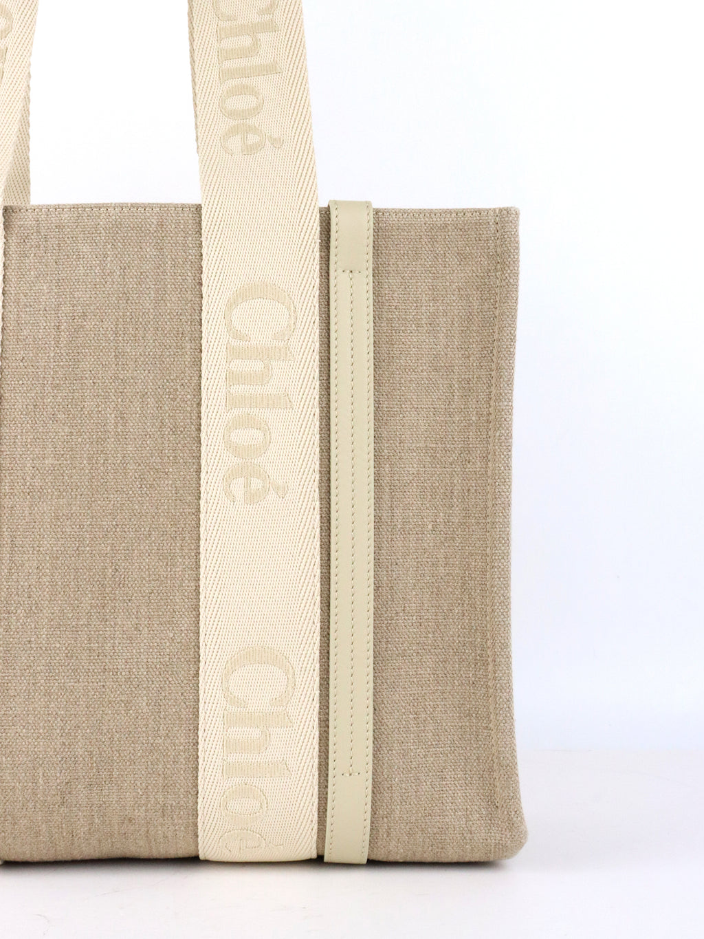 Chloe Medium Cloudy Cream Woody Tote Bag