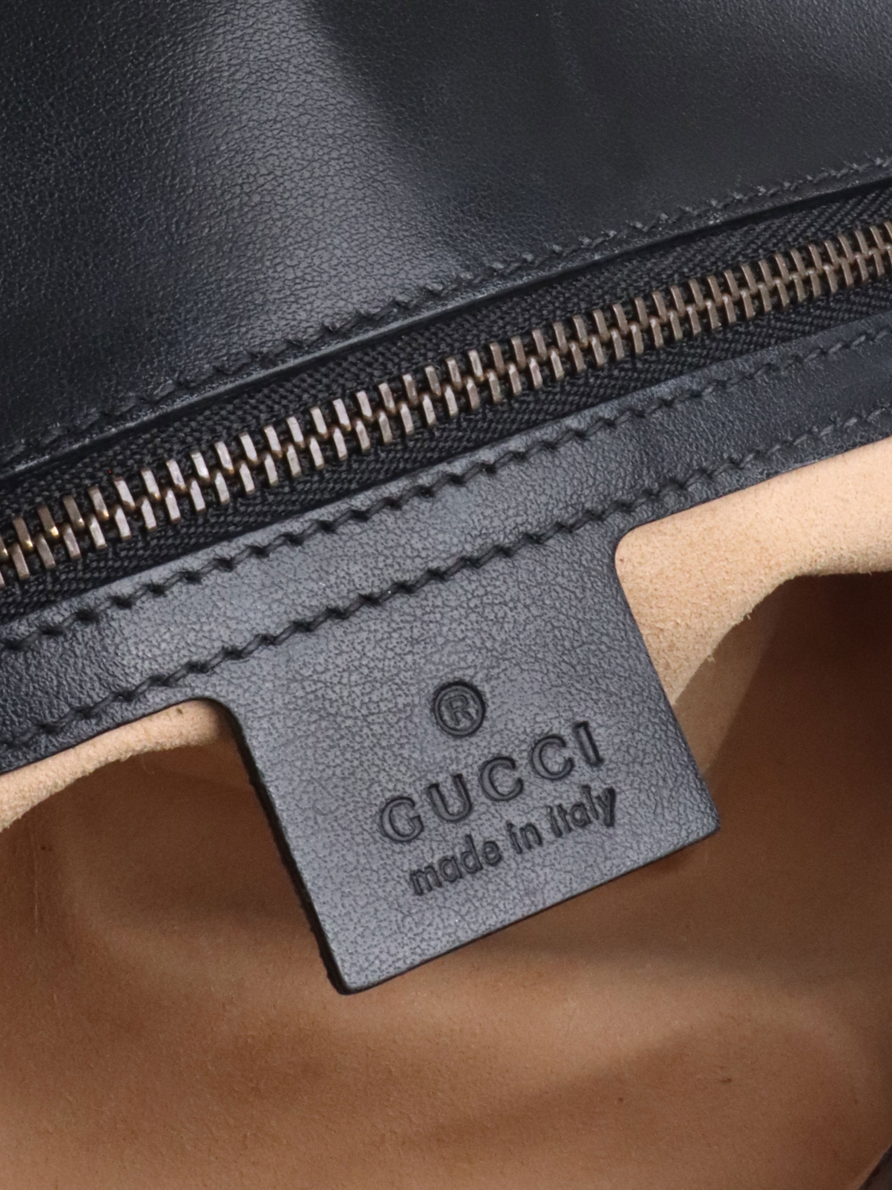Gucci Black Medium Marmont Shoulder bag