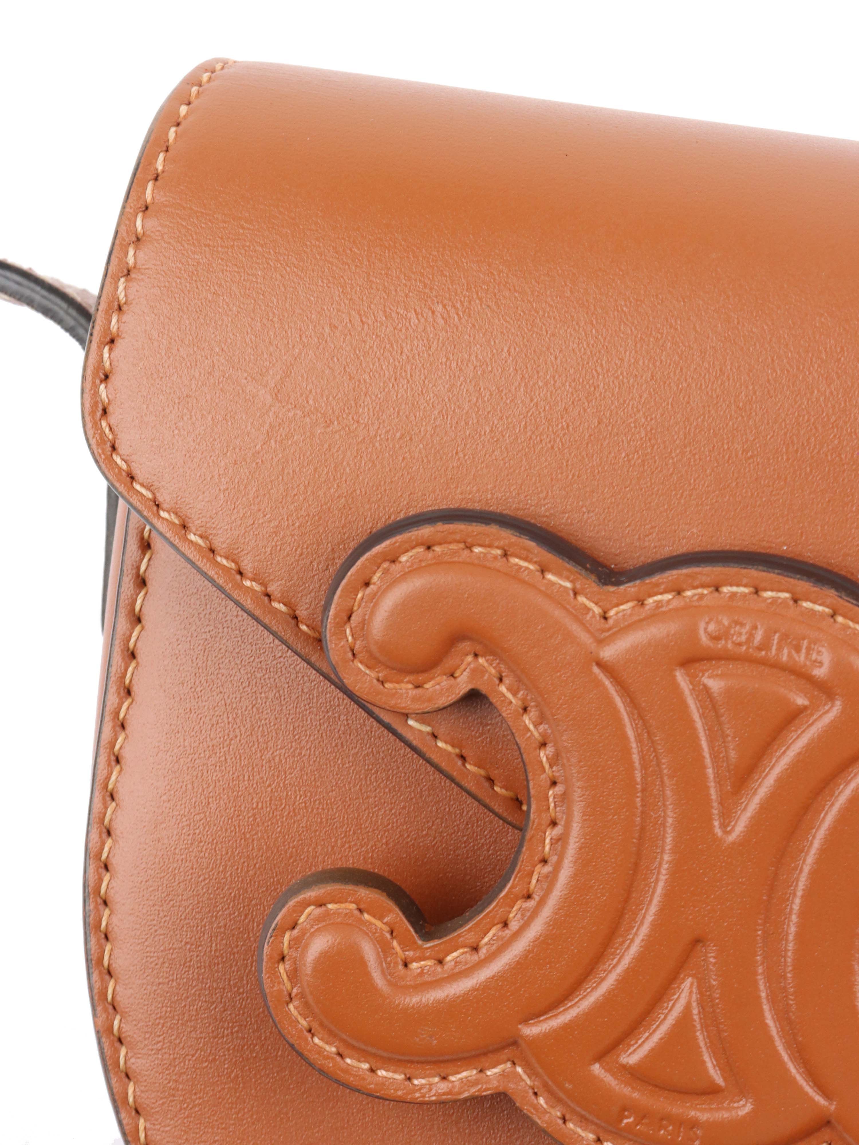 Celine Brown Triumph Cuir Mini Besace Bag.