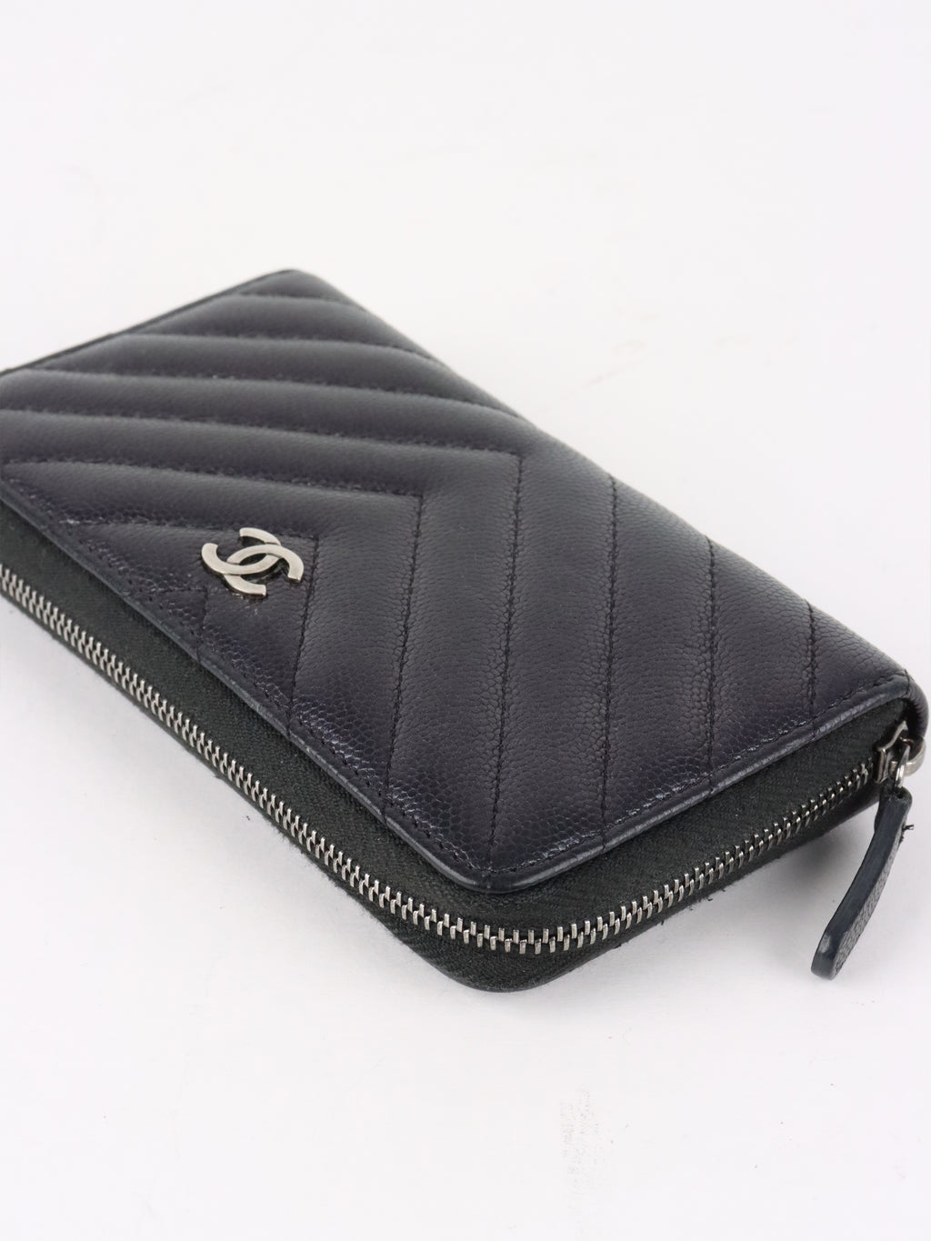 Chanel Irredescent Dark Charcoal Caviar Chevron Zip Wallet