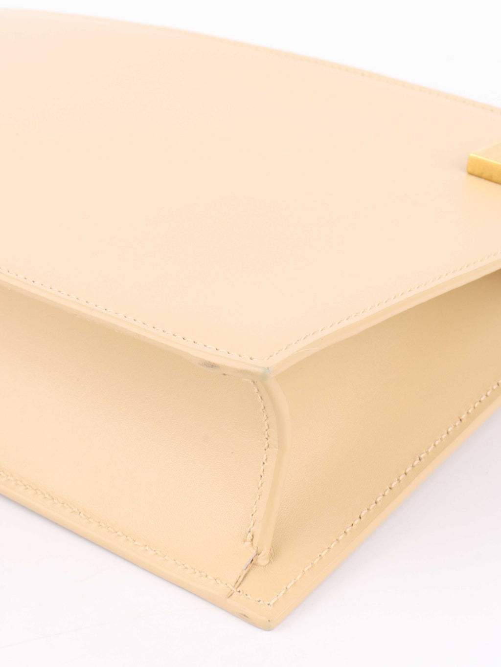 Saint Laurent Beige Manhattan Zip Chain Bag.