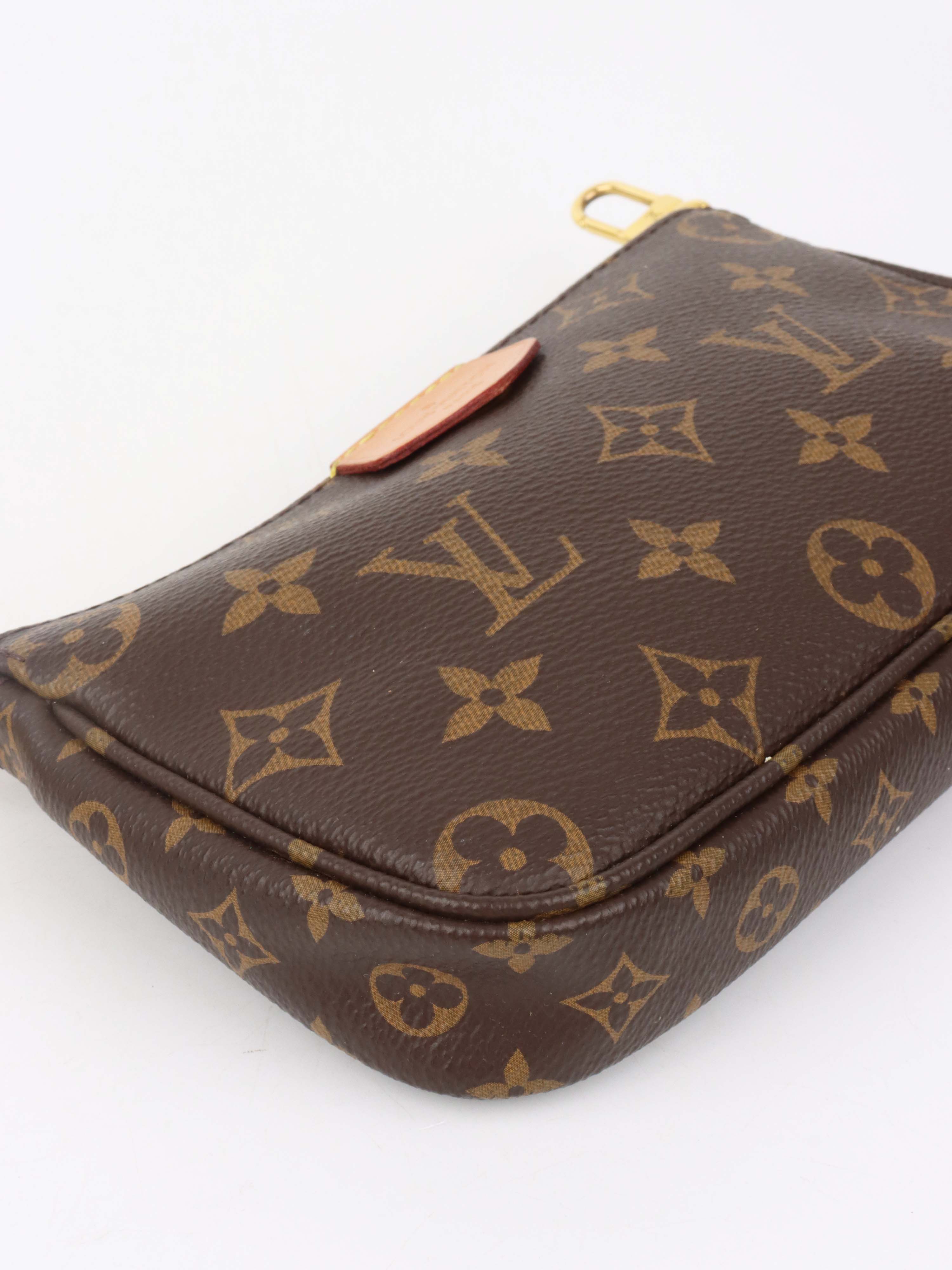 Louis Vuitton Monogram Khaki Multi-Pochette Accessorises.