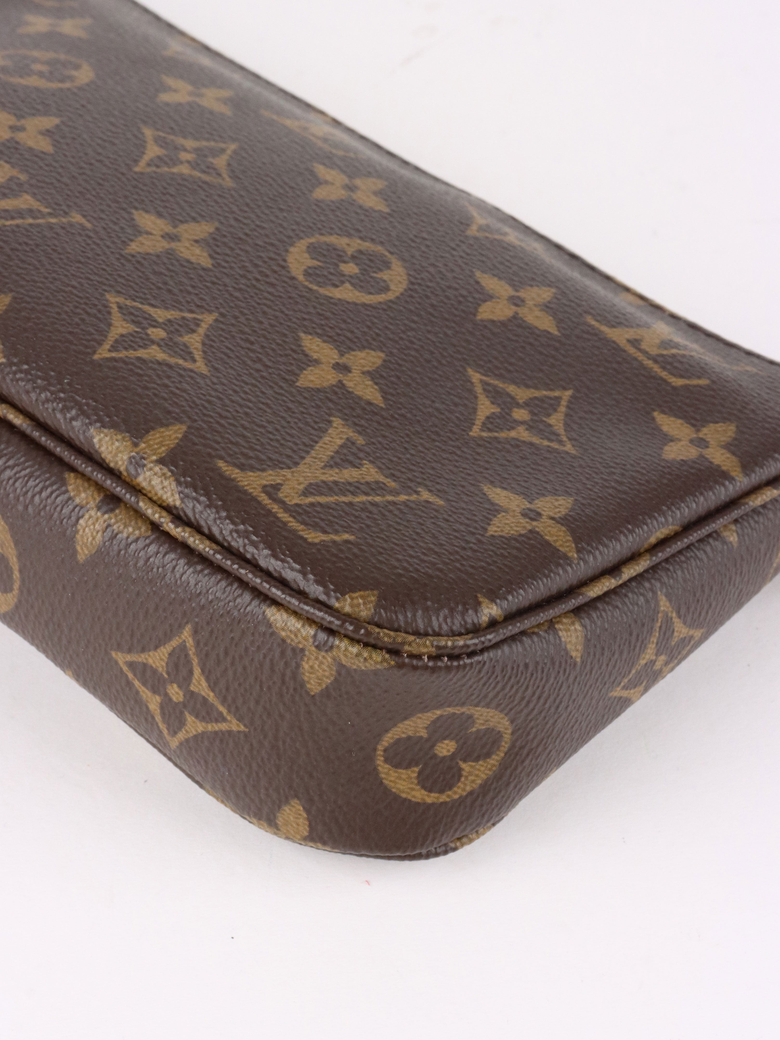 Louis Vuitton Monogram Pochette Accessoires