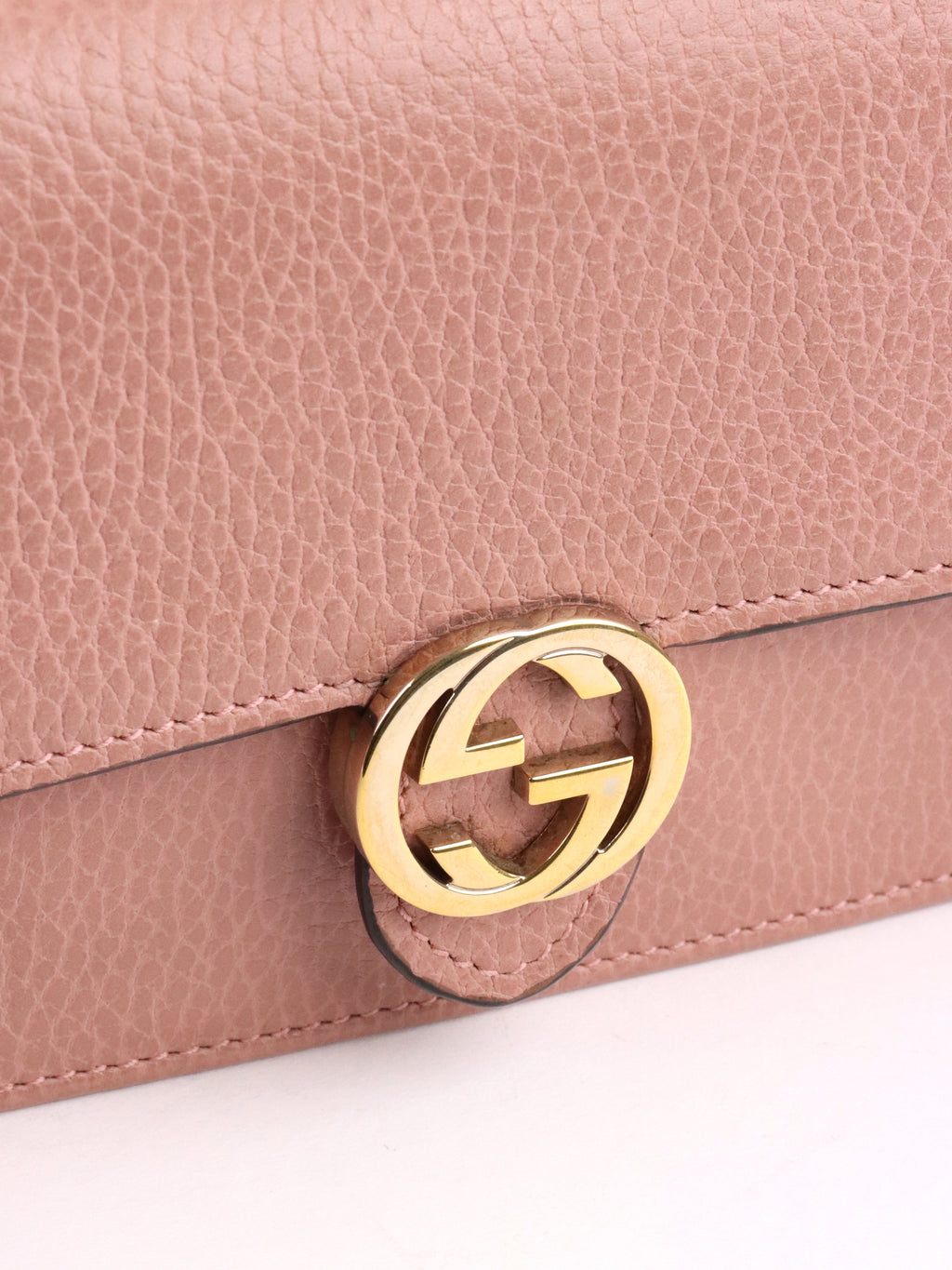 Gucci Dark Pink Interlocking G Dollar Wallet On Chain