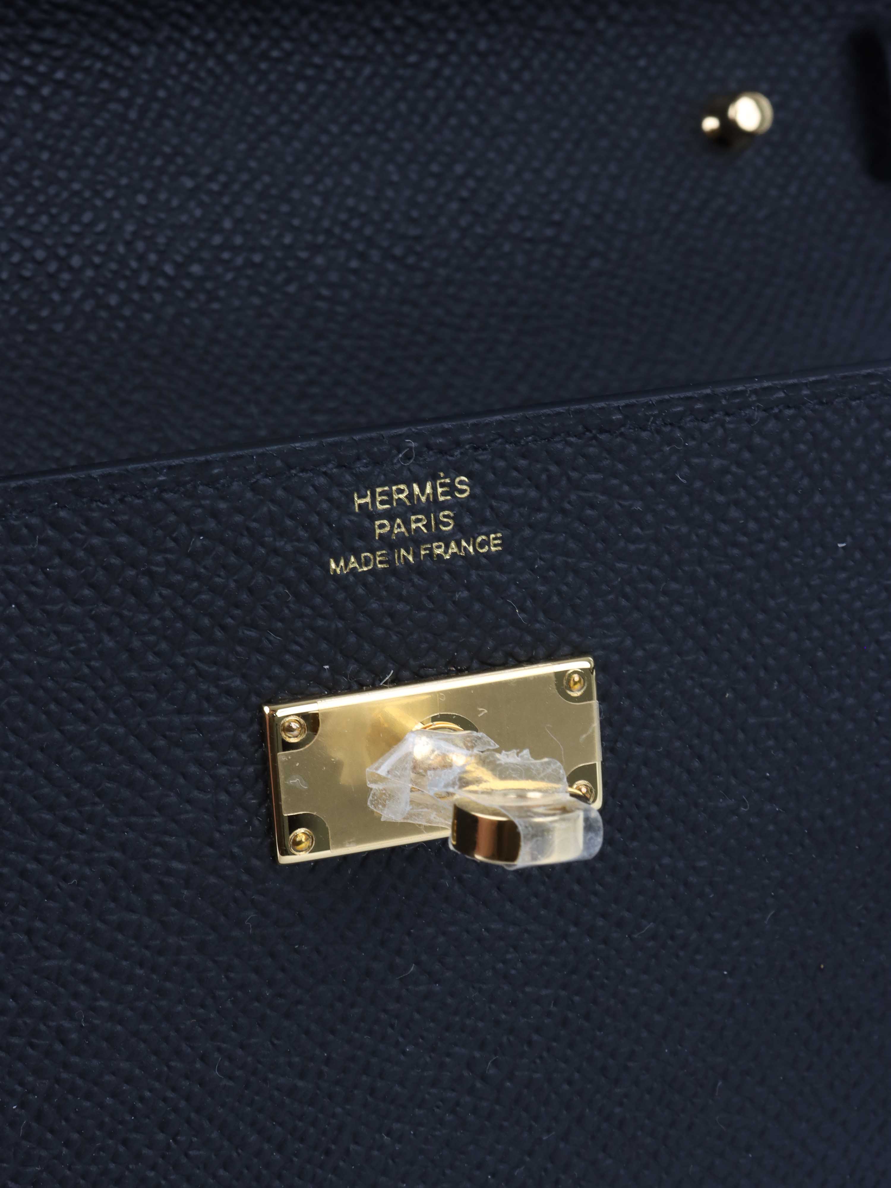 Hermes Kelly Classique To Go Noir GHW Stamp K.