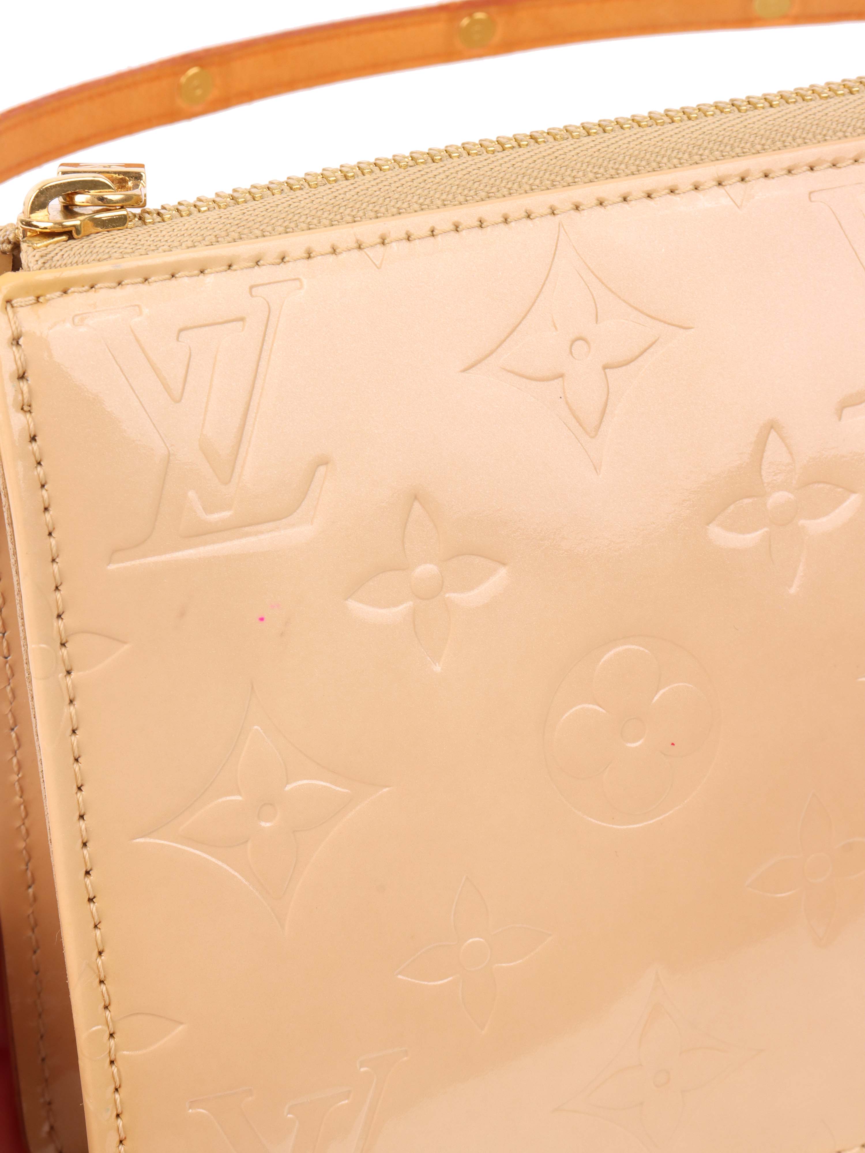Louis Vuitton Beige Monogram Vernis Lexington Pochette.