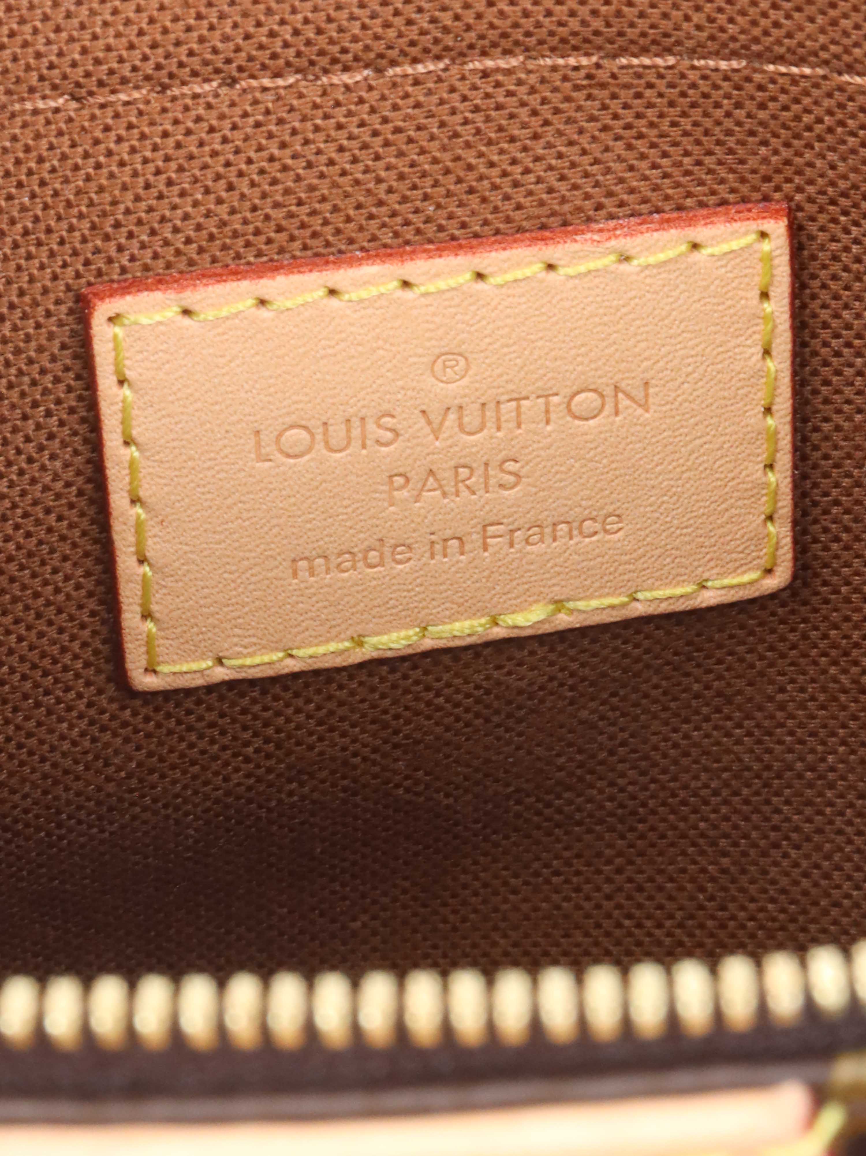 Louis Vuitton Khaki Multi Pochette Accessoire.