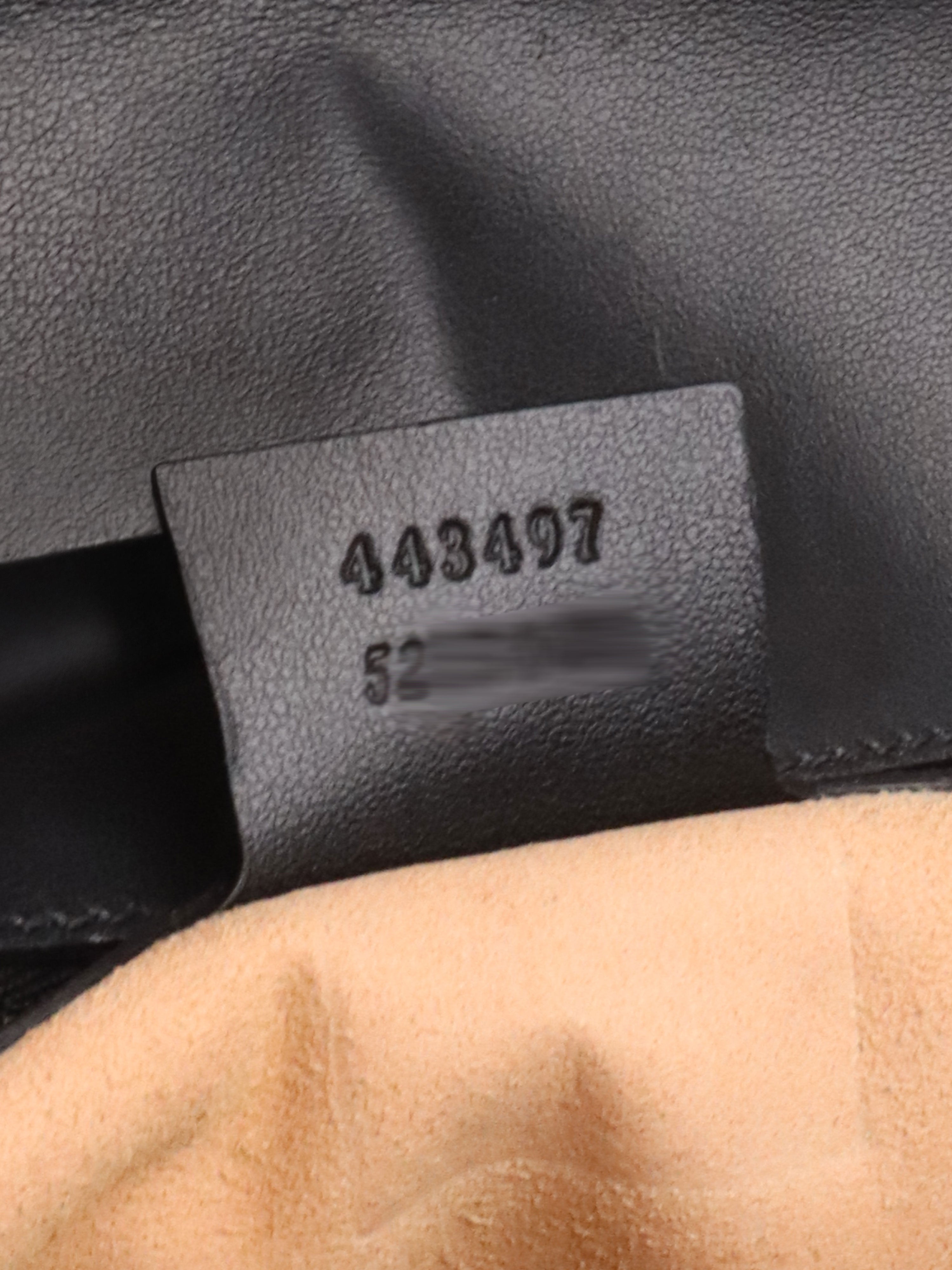 Gucci Black Medium Marmont Shoulder bag