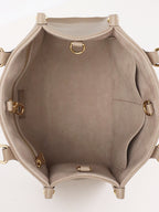 Louis Vuitton Tourterelle / Crème OnTheGo PM Bag