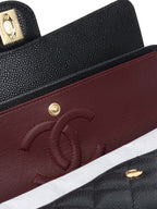 Chanel Black Medium Caviar Classic Flap GHW.