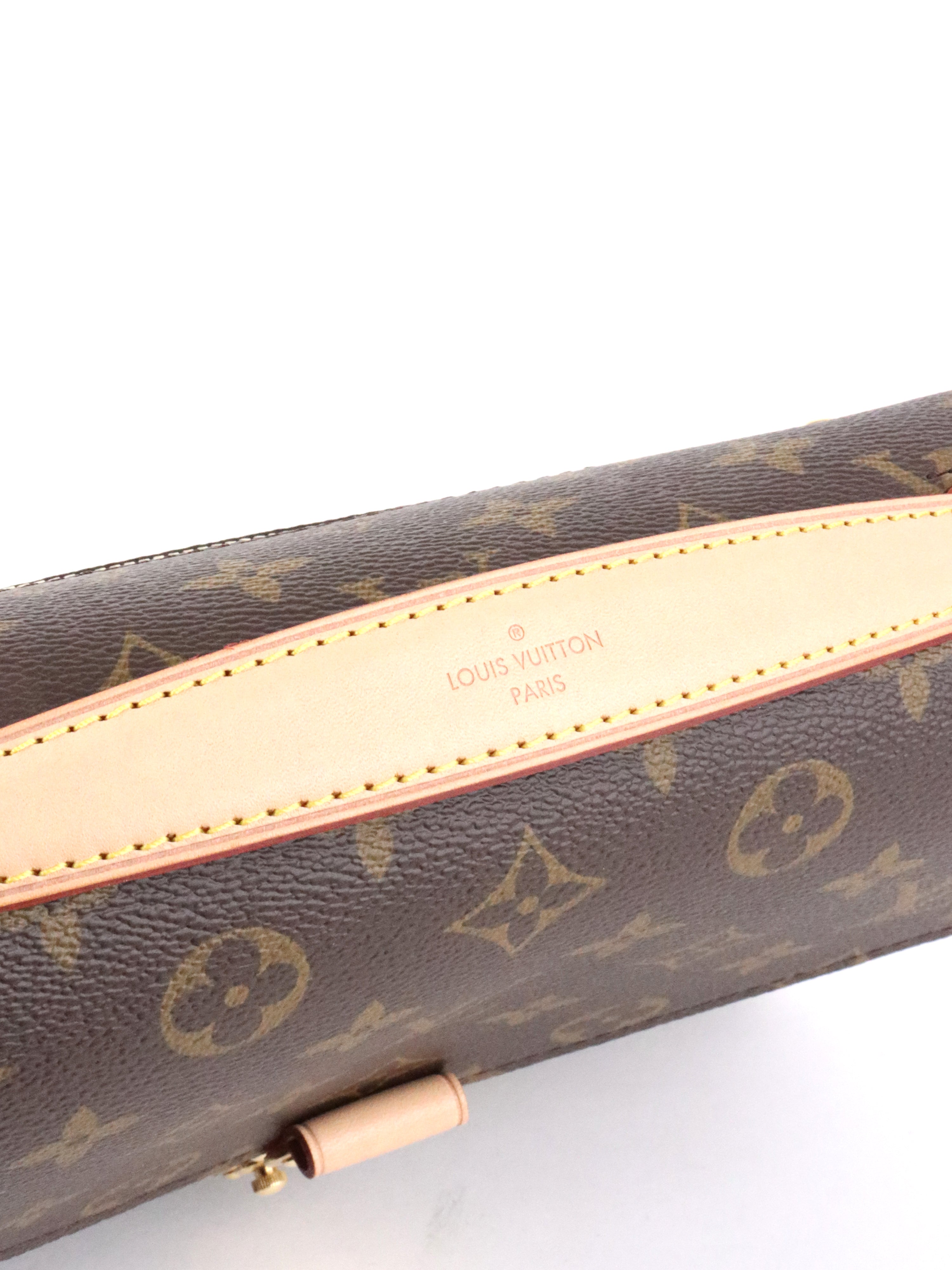 Louis Vuitton Monogram Metis Pochette