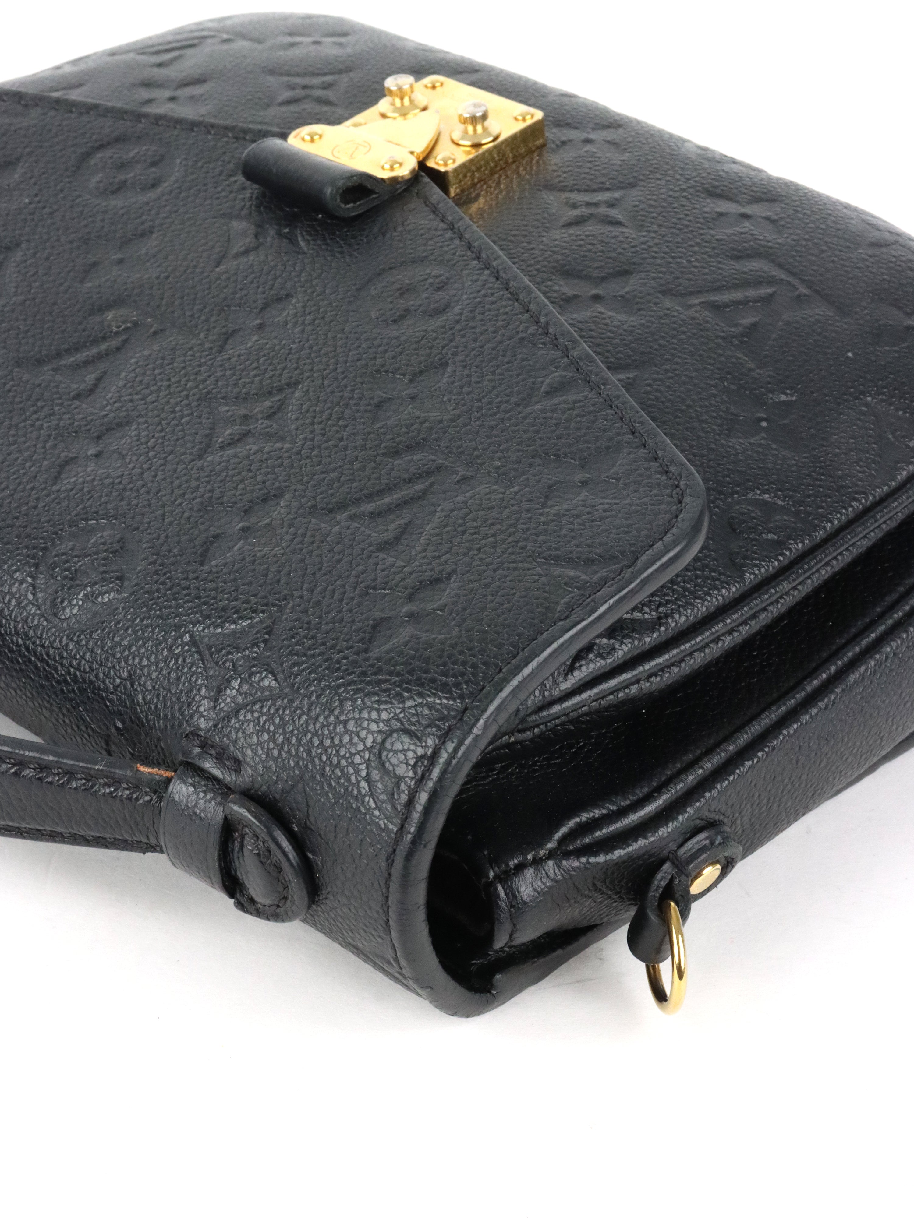 Louis Vuitton Black Pochette Metis