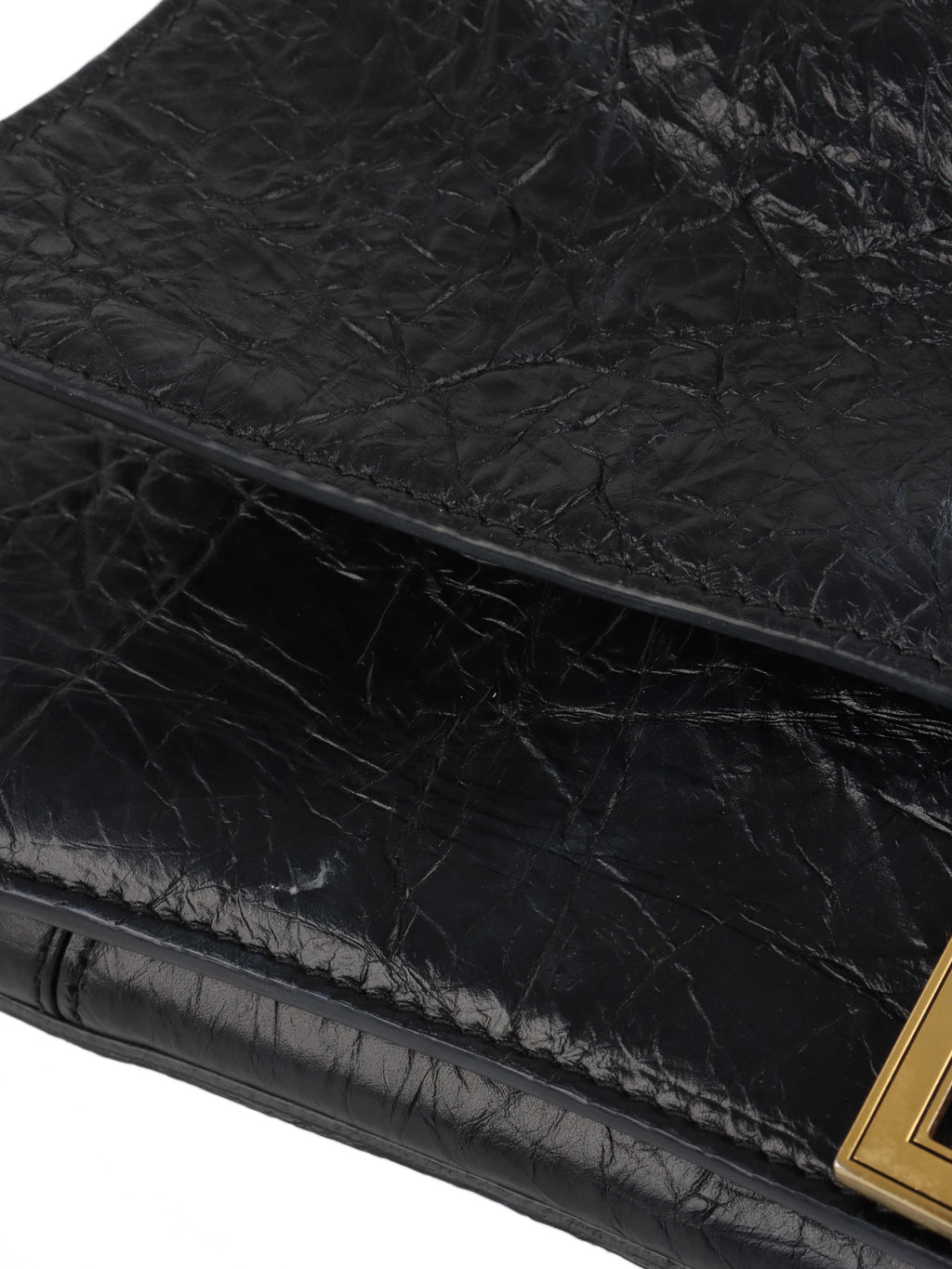 Balenciaga Medium Crush Chain Strap Shoulder Bag.