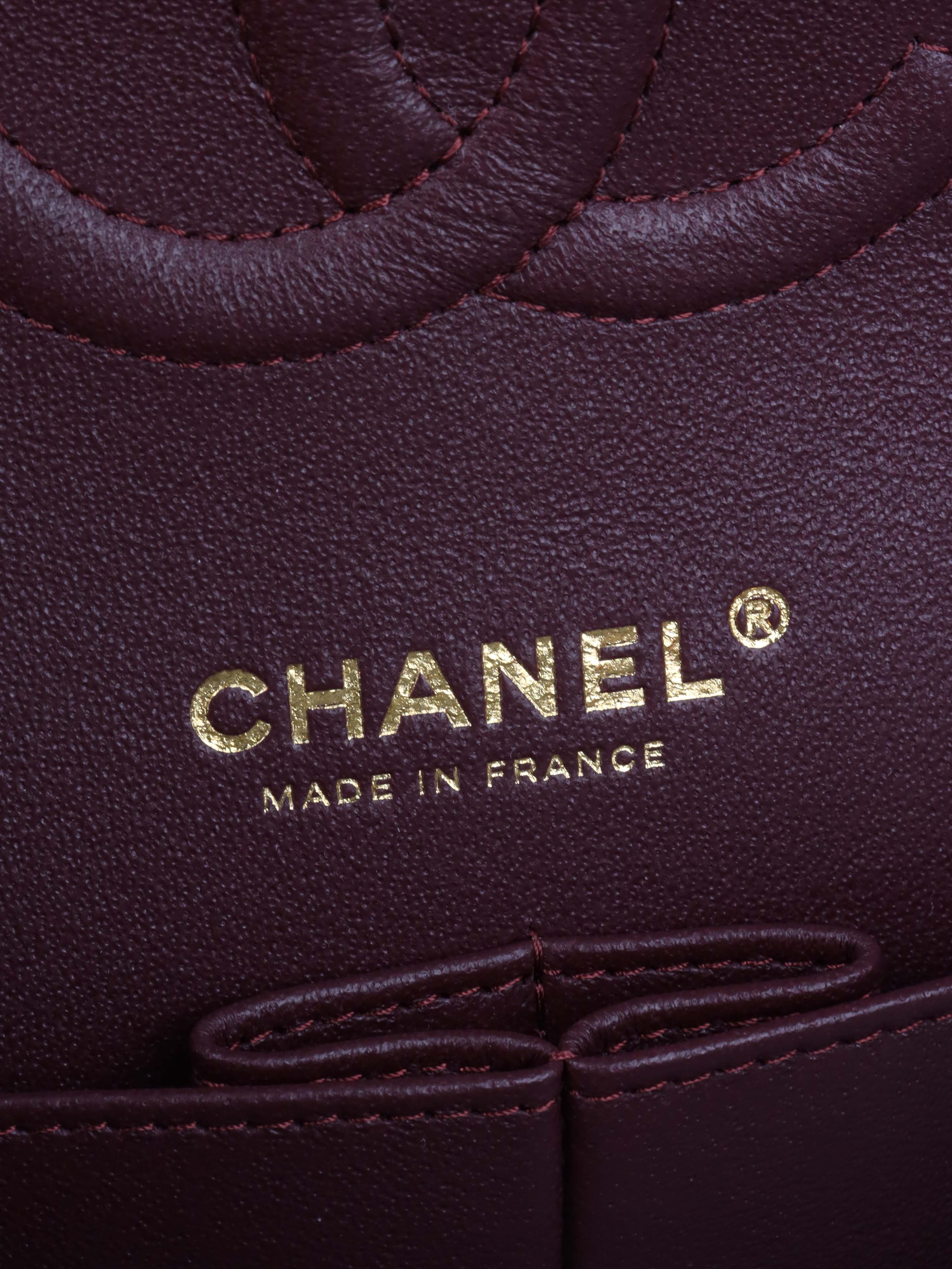 Chanel Black Medium Caviar Classic Flap GHW.