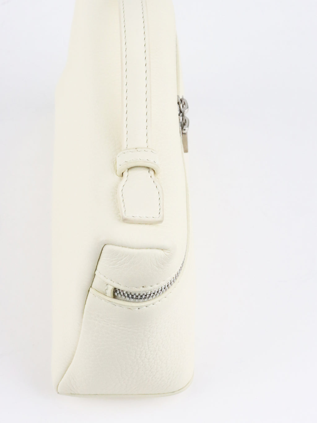 Loro Piana Whisper White Extra Pocket L19 SHW