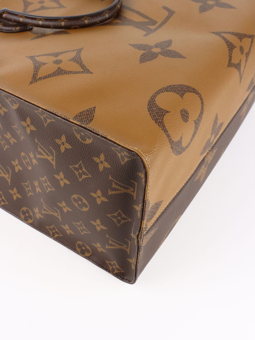 Louis Vuitton Monogram OnTheGo GM