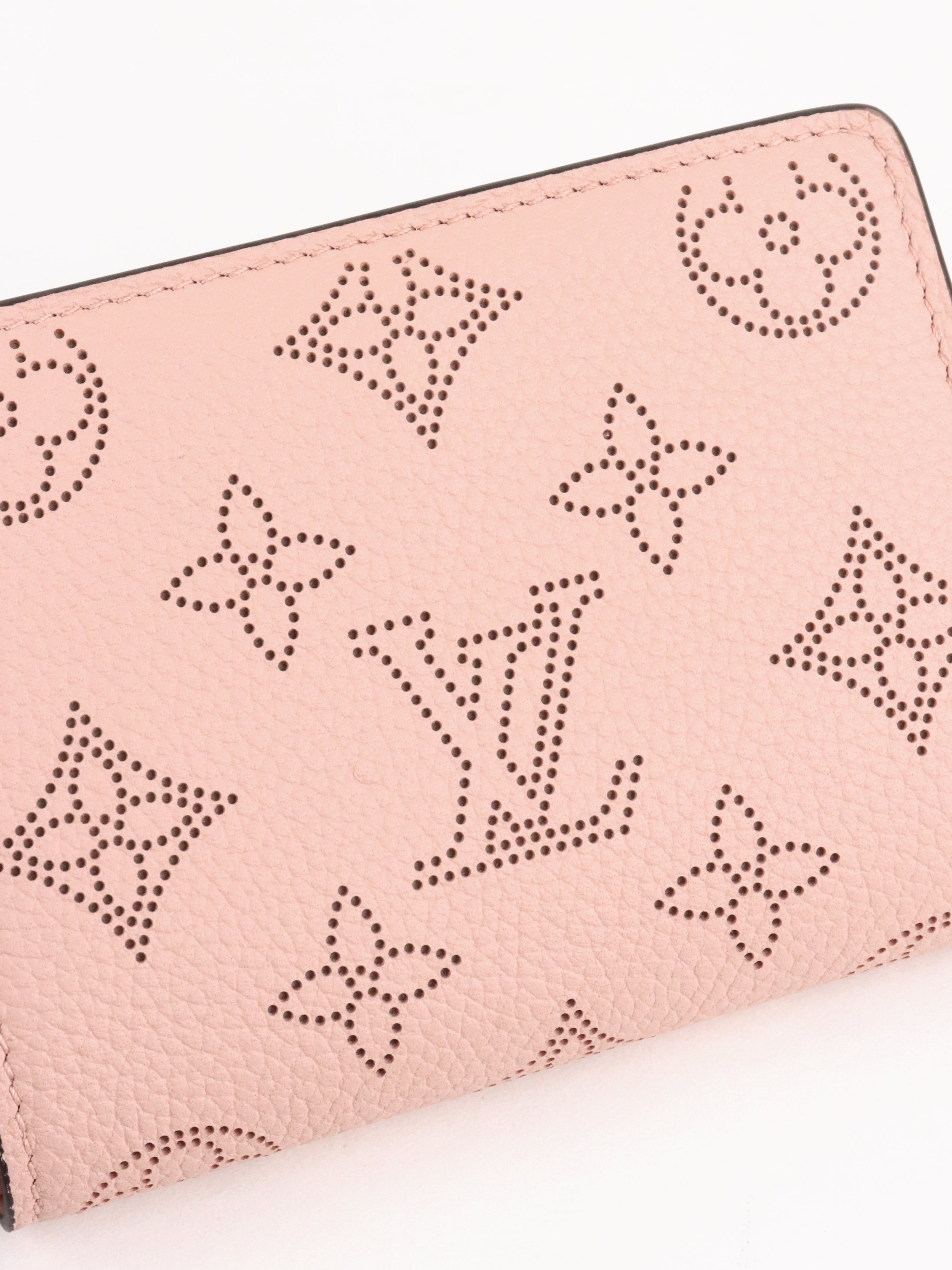 Louis Vuitton Pink Mahina Clea Wallet