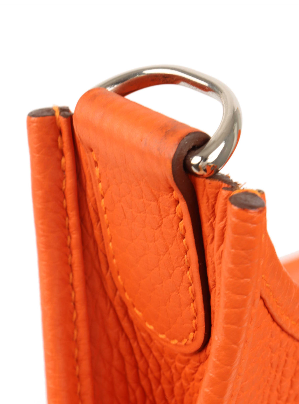 Hermes Evelyn III 29 in Feu Orange.