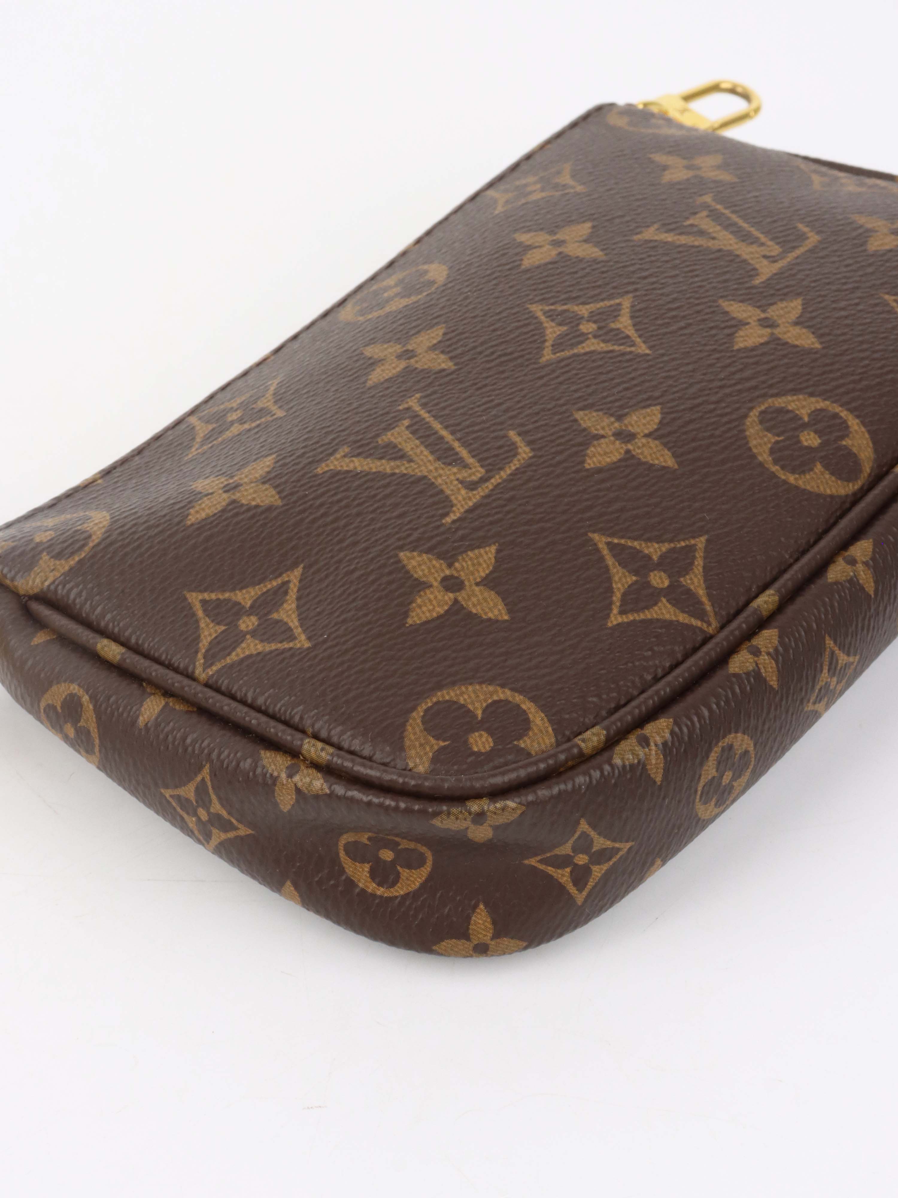 Louis Vuitton Monogram Khaki Multi-Pochette Accessorises.