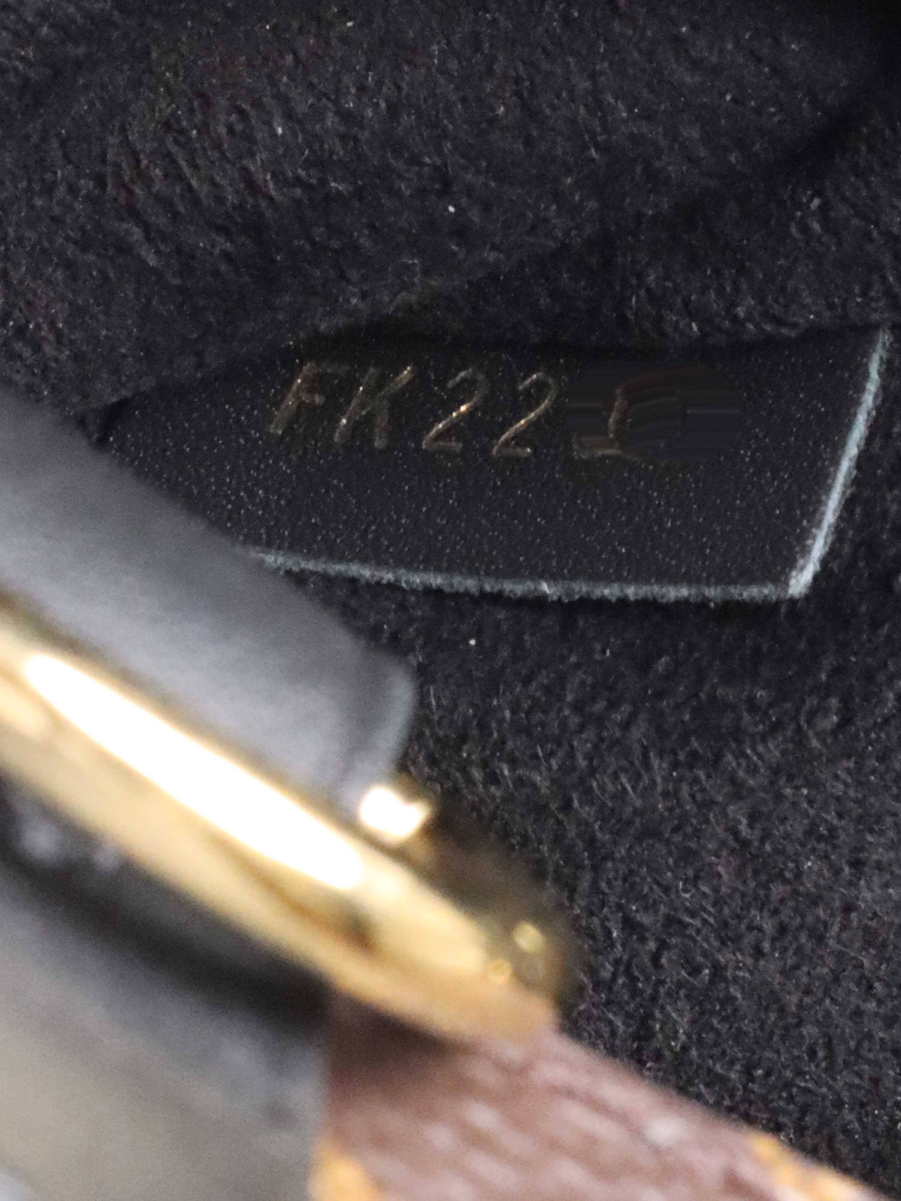 lv neonoe date code