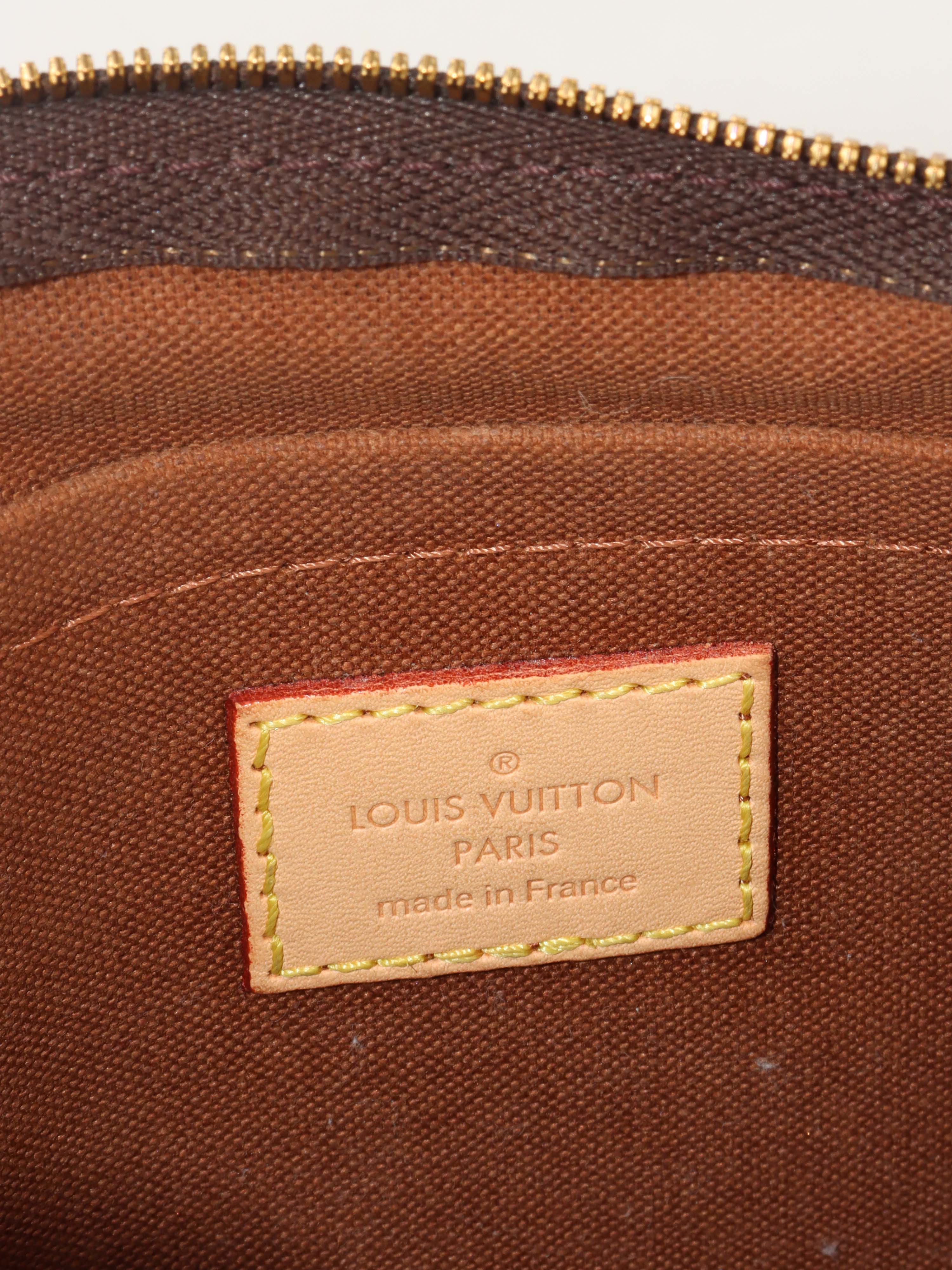 Louis Vuitton Khaki Multi Pochette Accessorises.