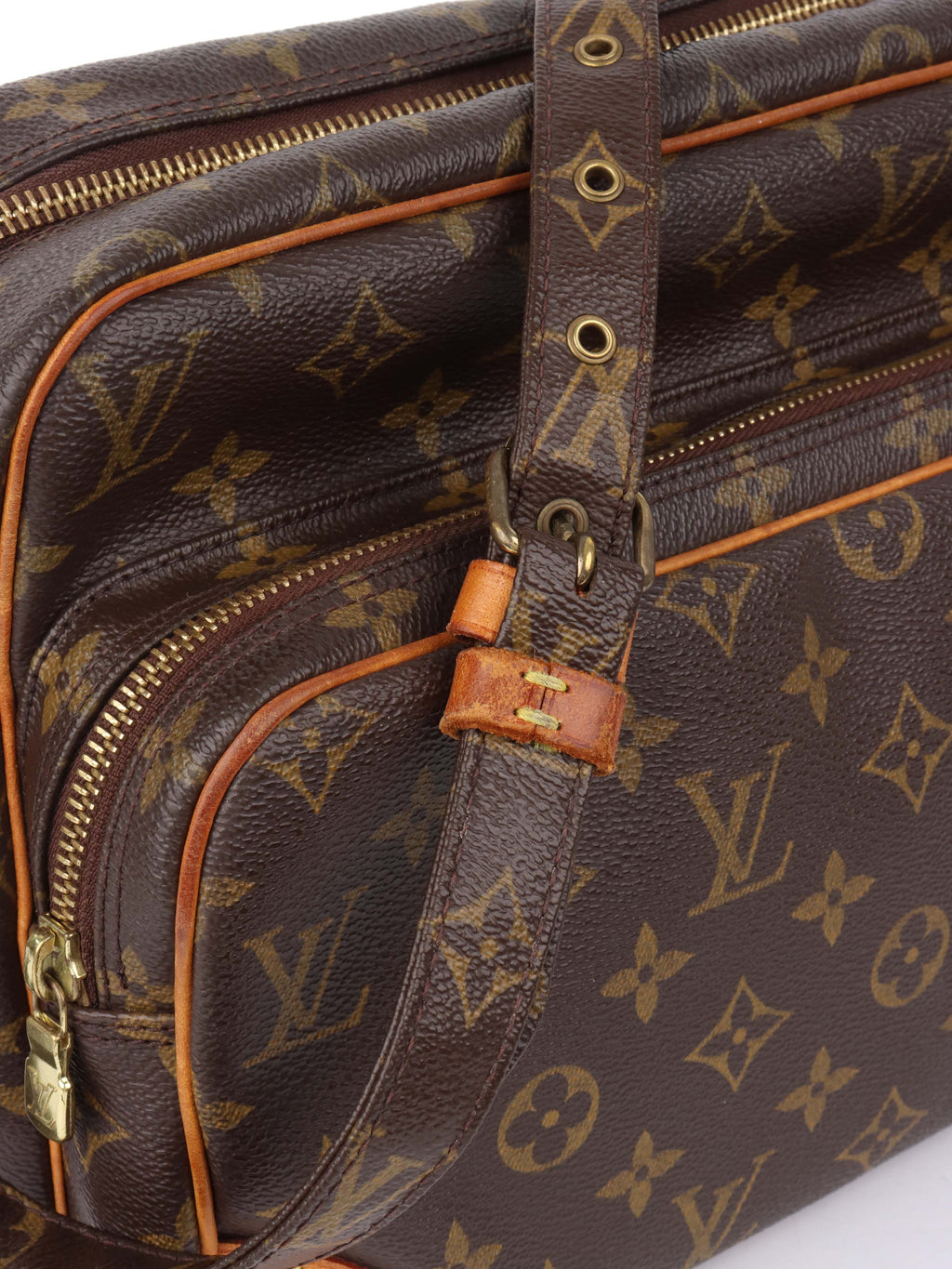 Louis Vuitton Monogram  Nile Messenger Bag.