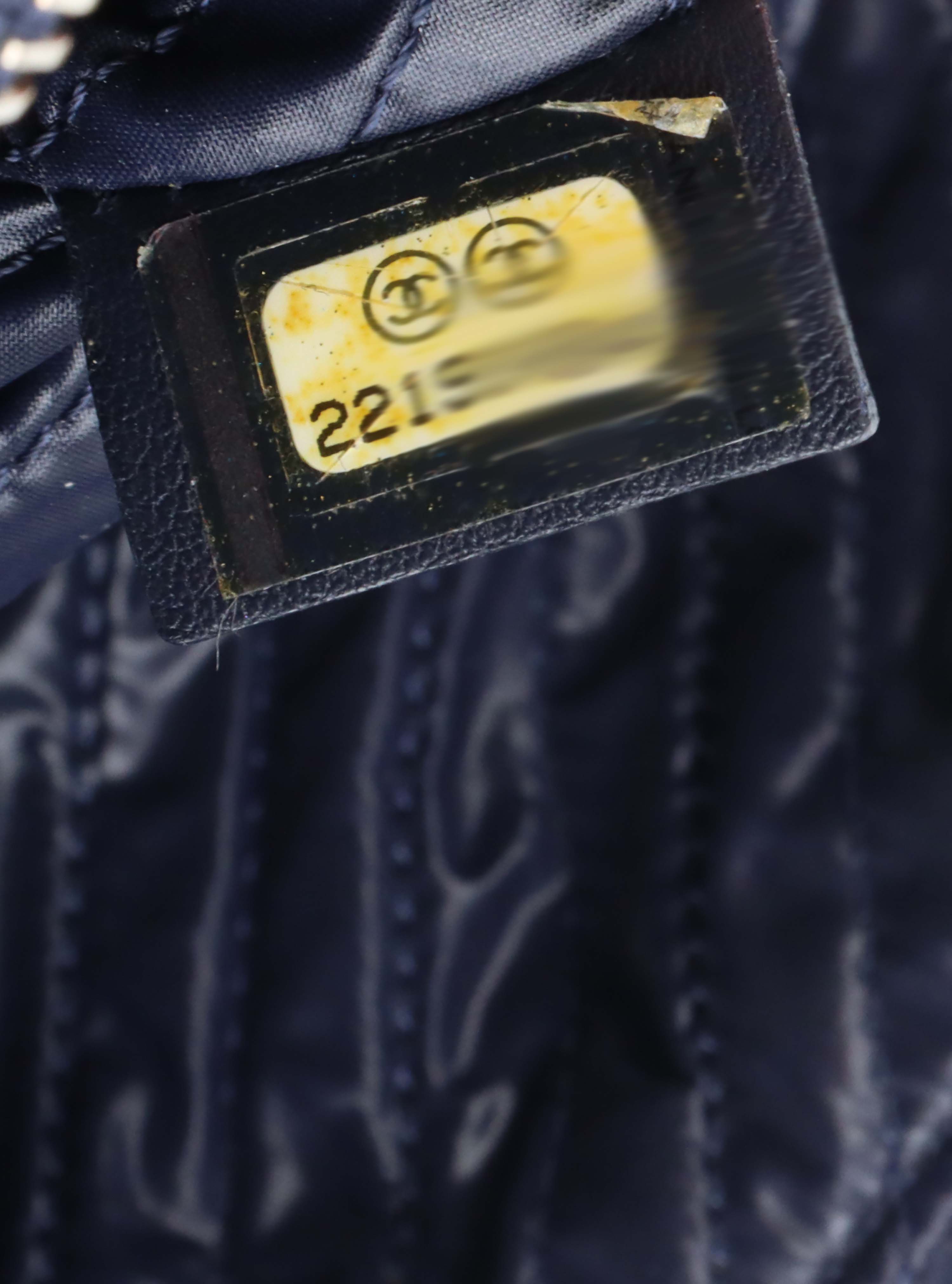 Chanel Navy Lambskin Medium Boy Chevron Pouch SHW.