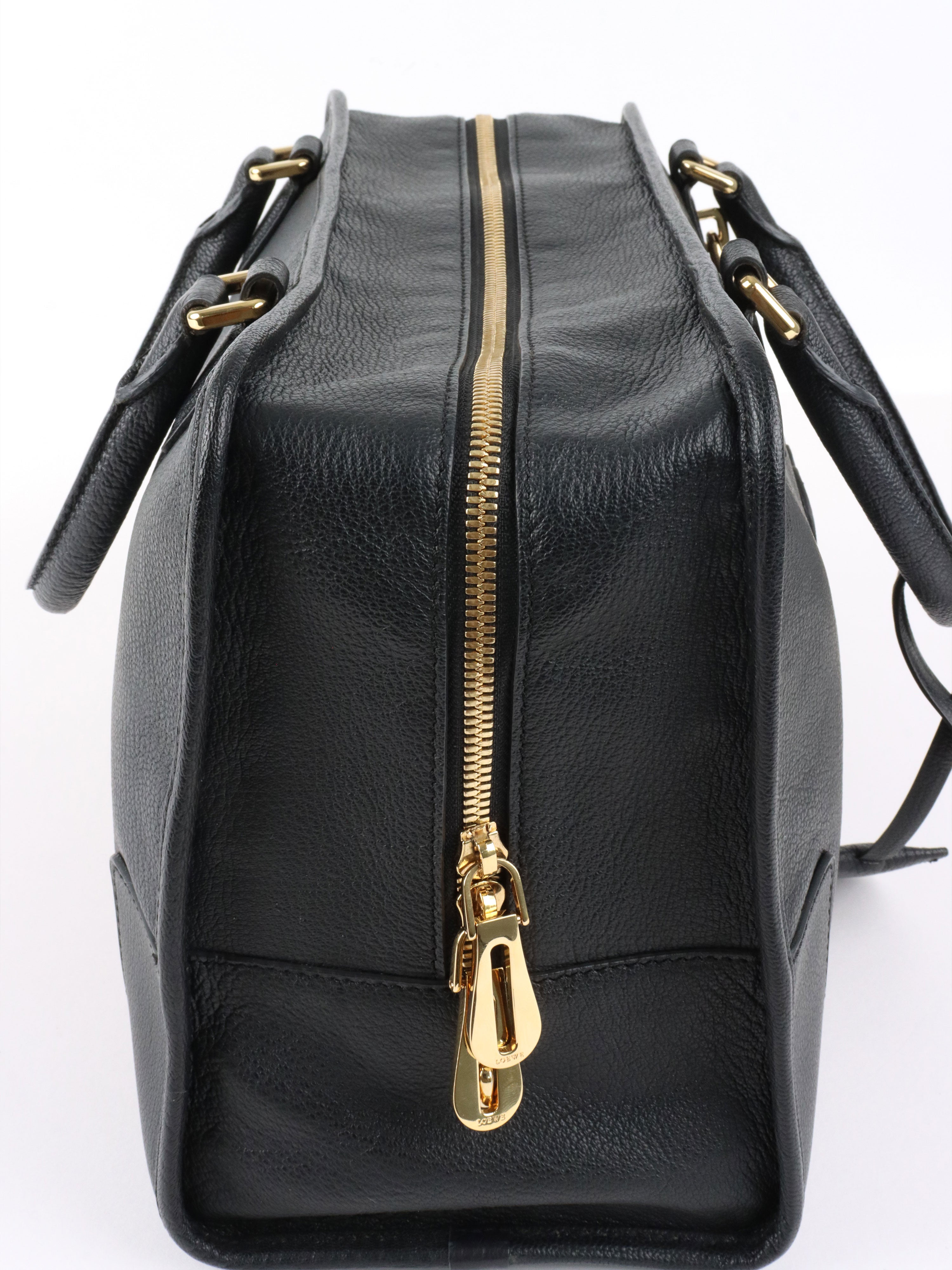 Loewe Black Amazona 36 Leather Handbag.