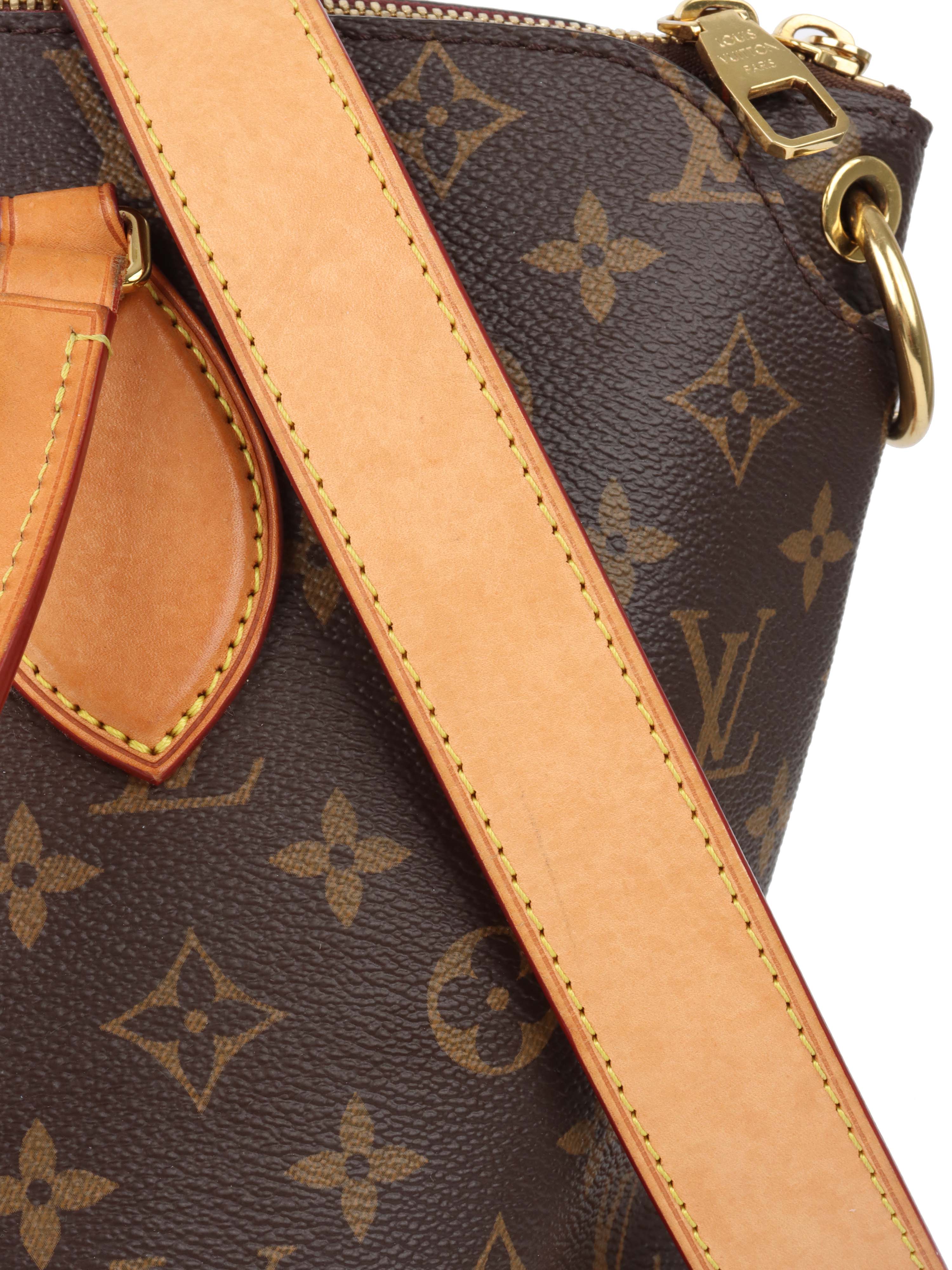 Louis Vuitton Monogram MM Flower Zipped Tote