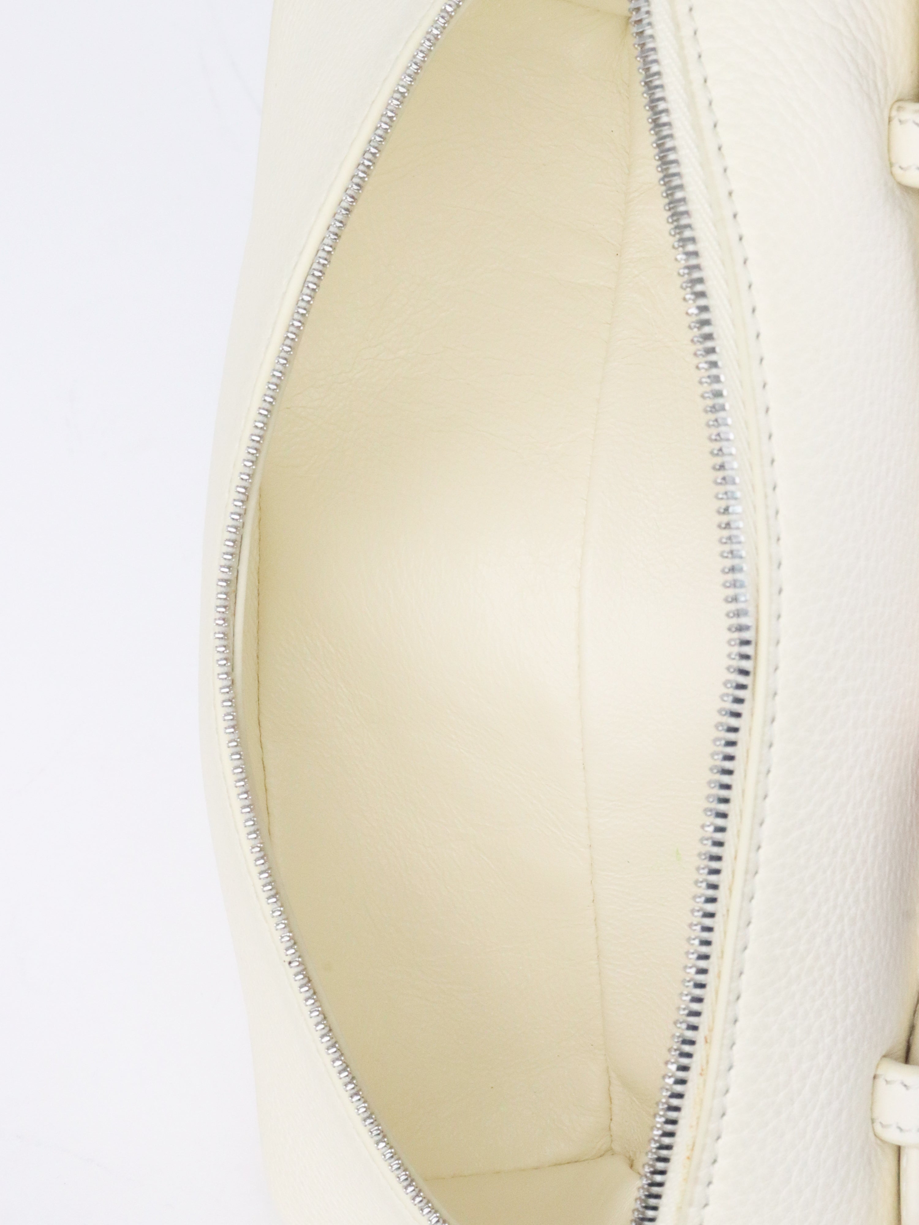 Loro Piana Whisper White Extra Pocket L19 SHW