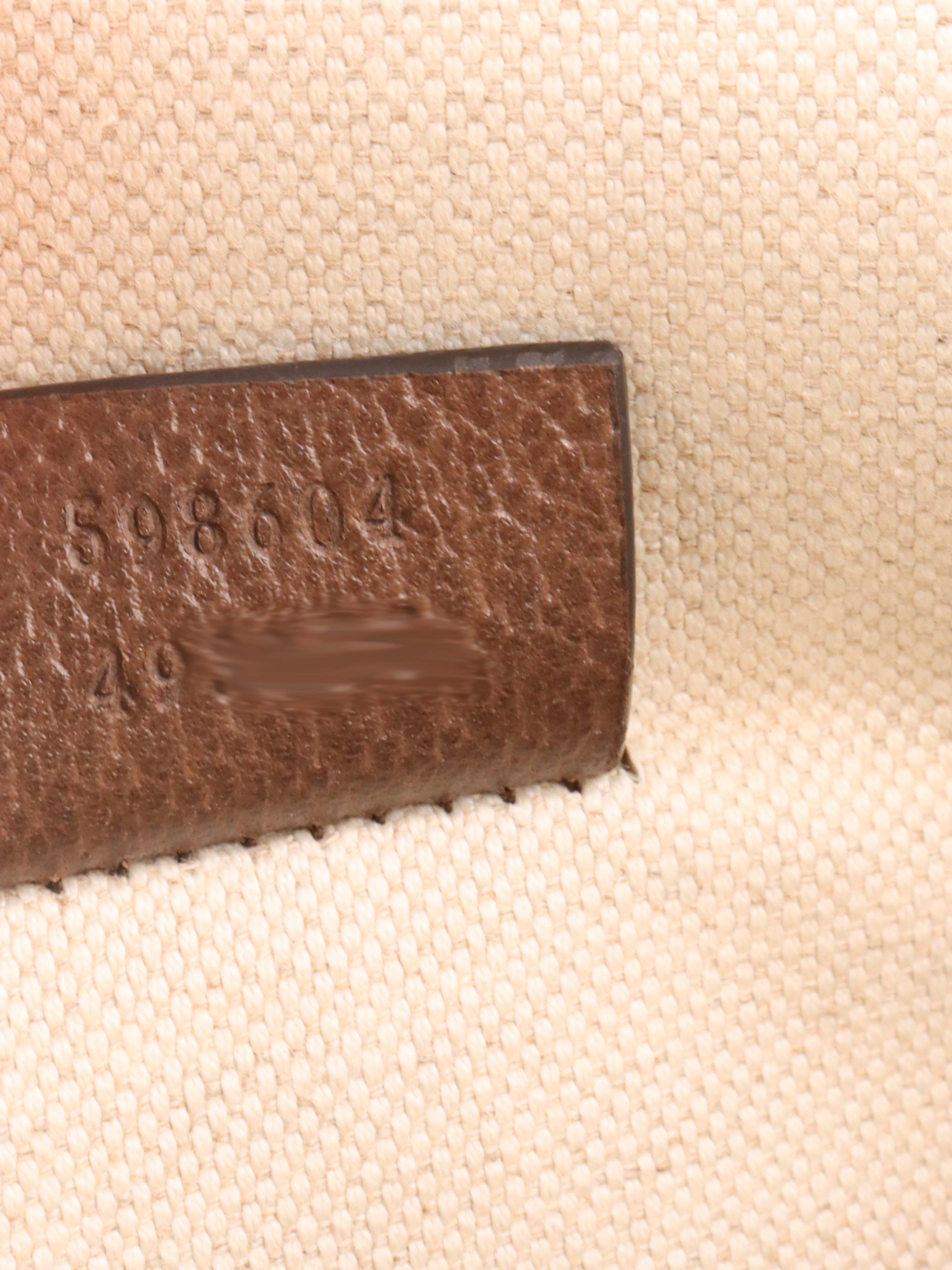 Gucci Neo Vintage GG Medium Messenger Bag