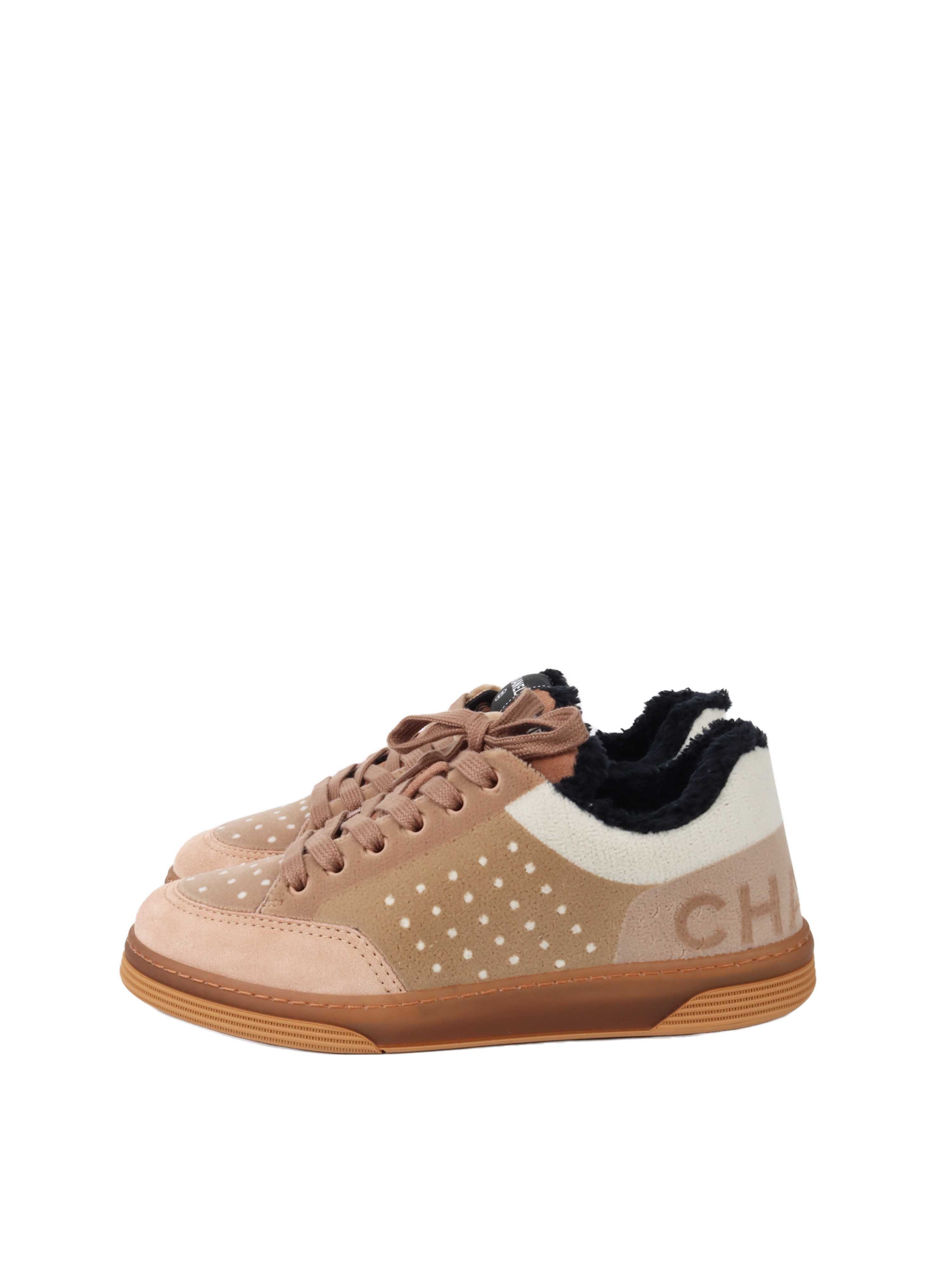 Chanel pink hot sale suede sneakers